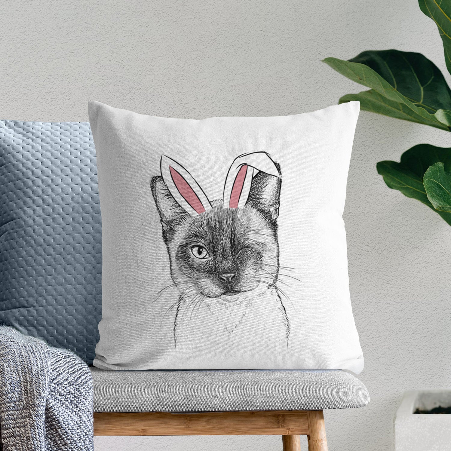 Hoggle the Siamese Cat - Throw Pillow Cover