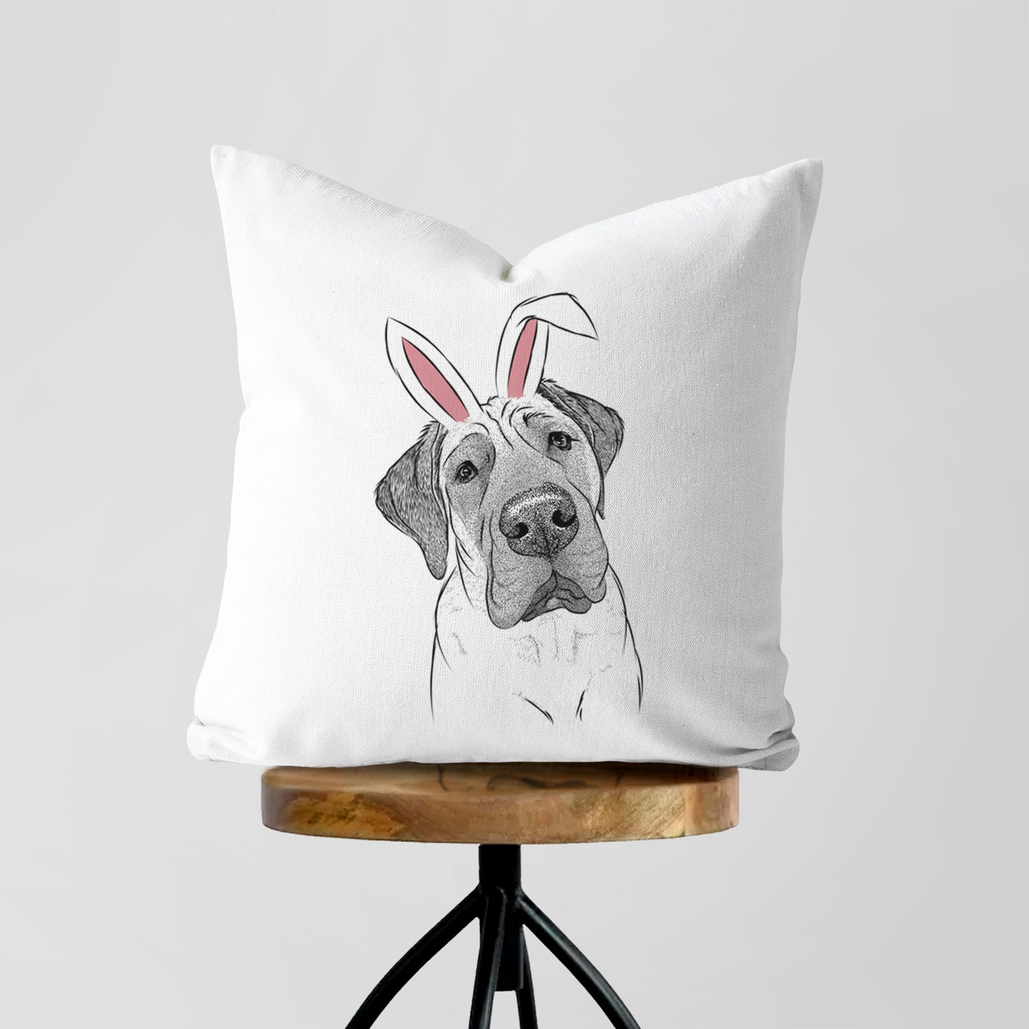 Nutterbutter the English Mastiff - Throw Pillow Cover