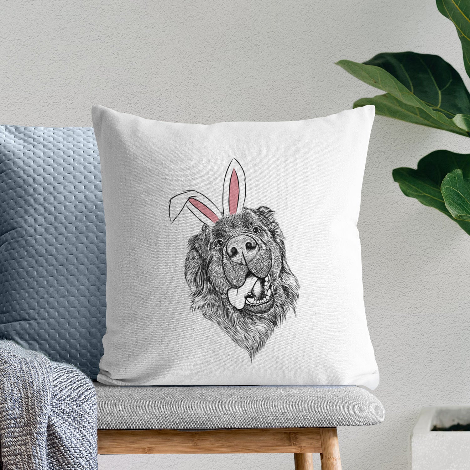Tuna the Newfoundland - Throw Pillow Cover