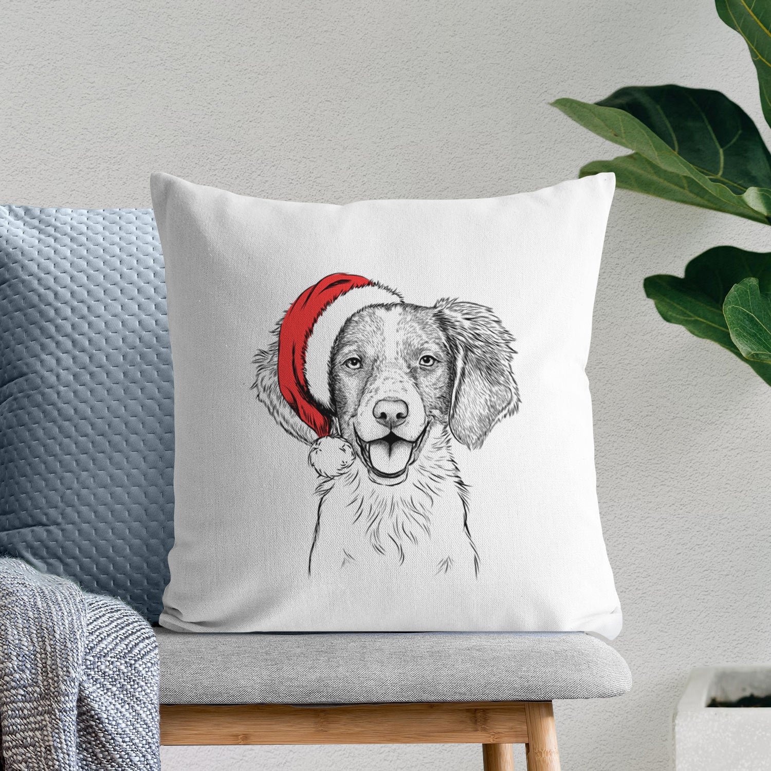 Happy Holly the Brittany Spaniel - Throw Pillow Cover