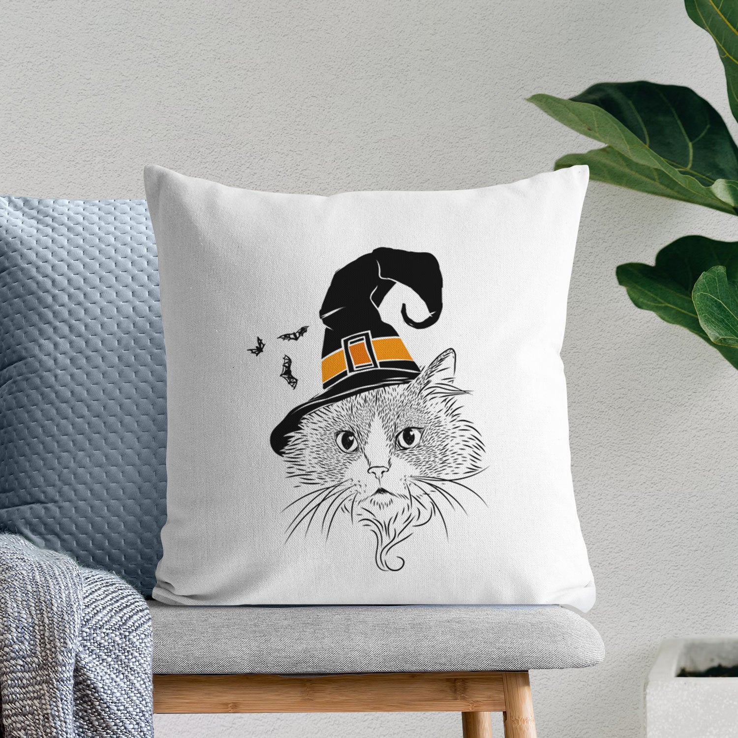 Daniel the Ragdoll Cat - Throw Pillow Cover