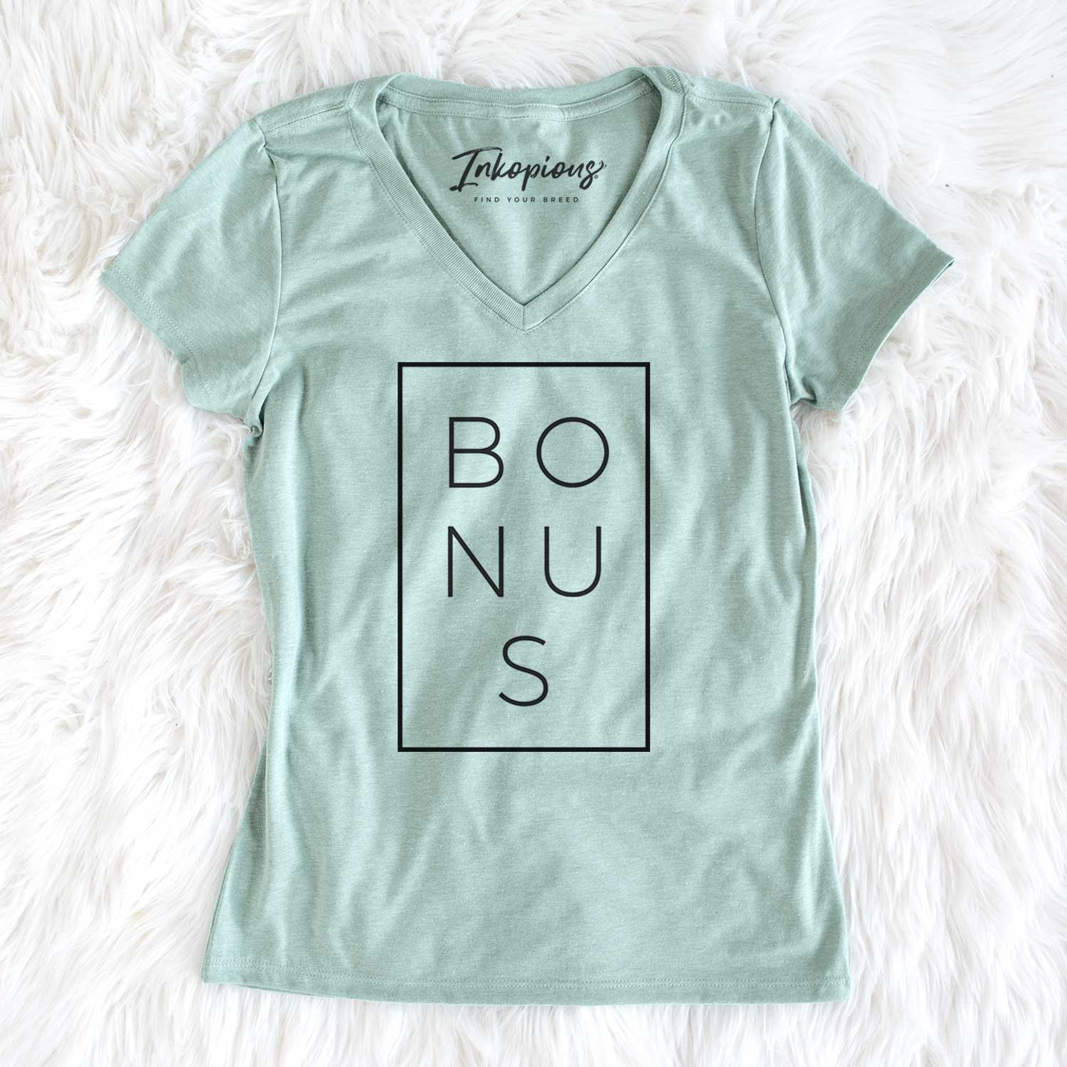 Bonus Boxed - Women's V-neck Shirt