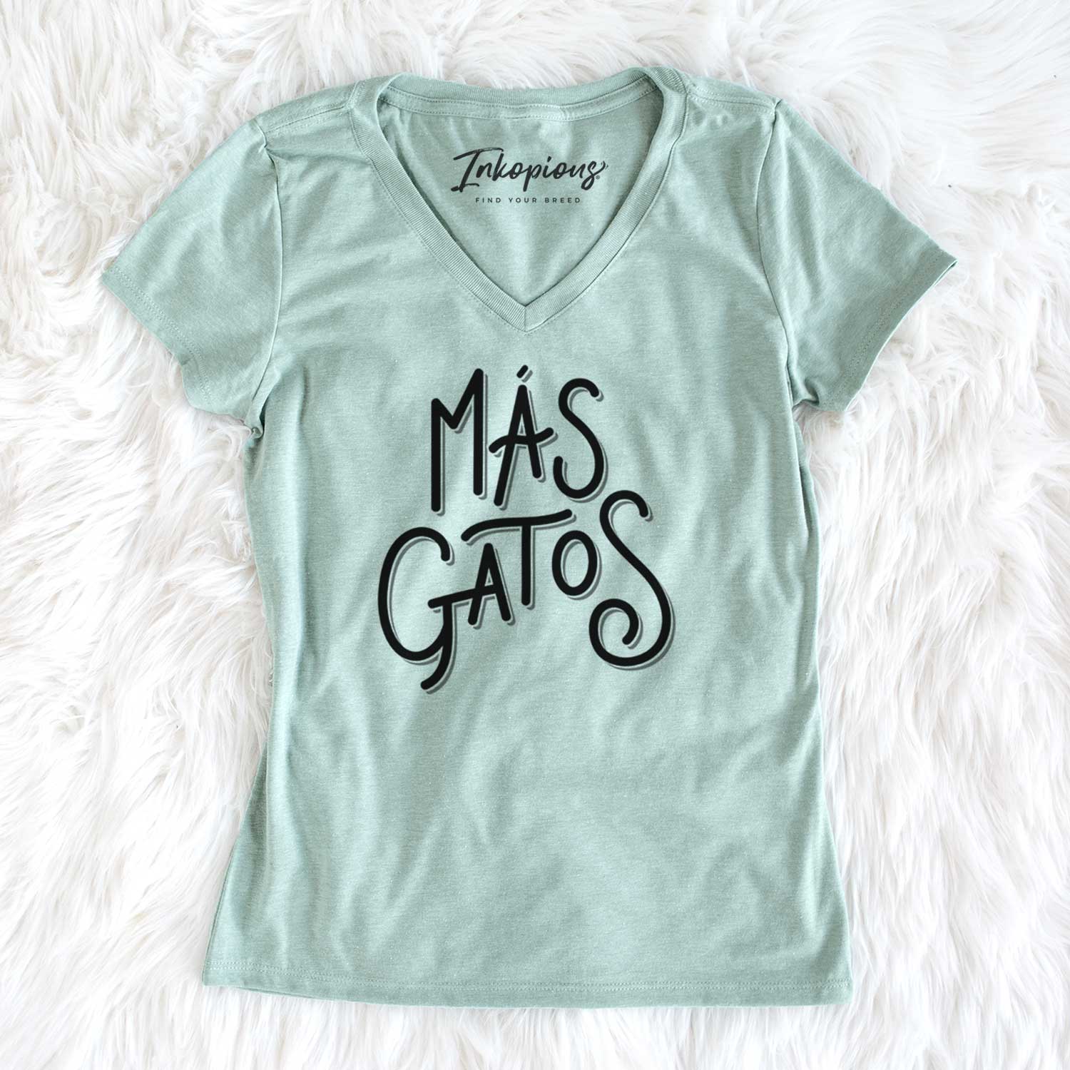Mas Gatos - Women's V-neck Shirt
