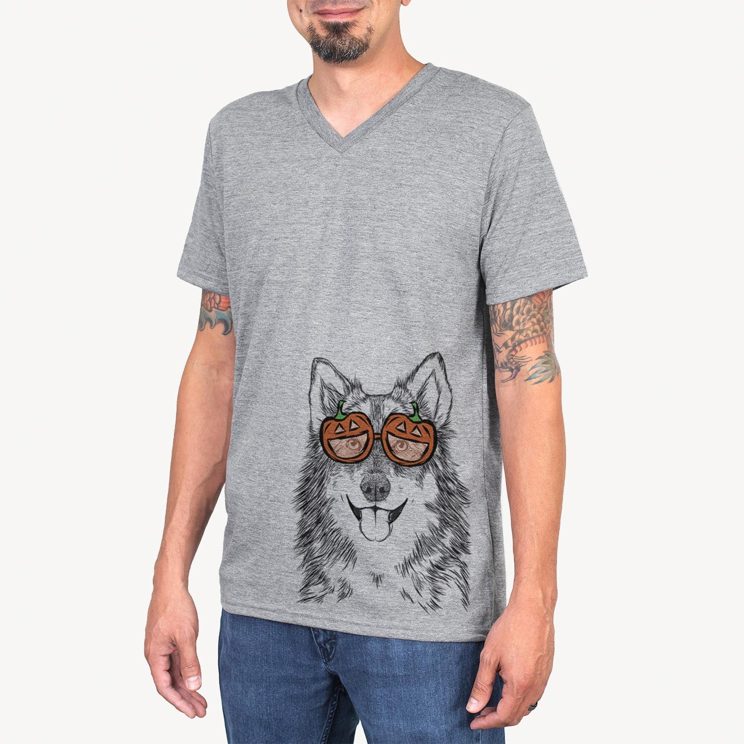 Hand-drawn sketch of Iben the Utonagan wearing pumpkin glasses on a Grey pumpkin collection