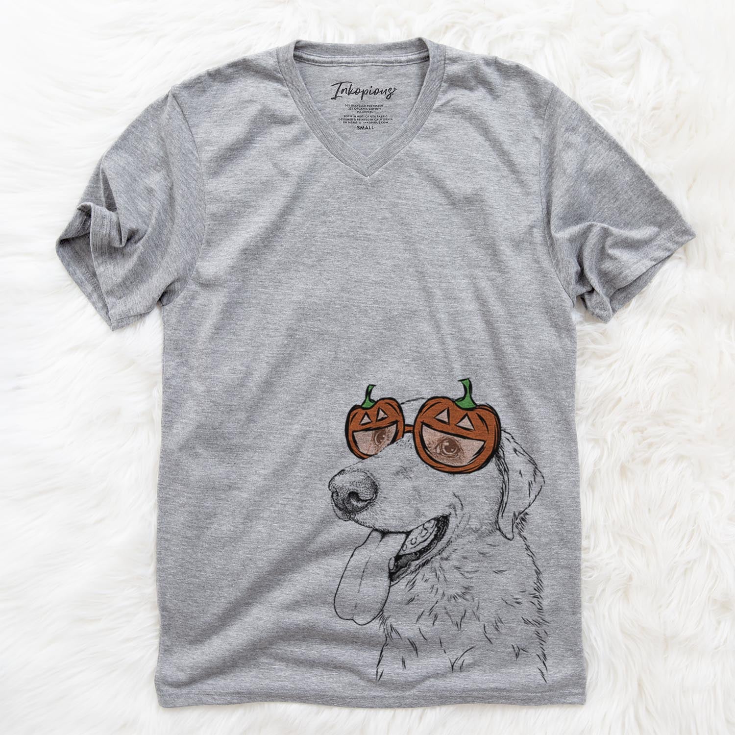 Hand-drawn sketch of Purl the British Lab wearing pumpkin glasses on a Grey pumpkin collection