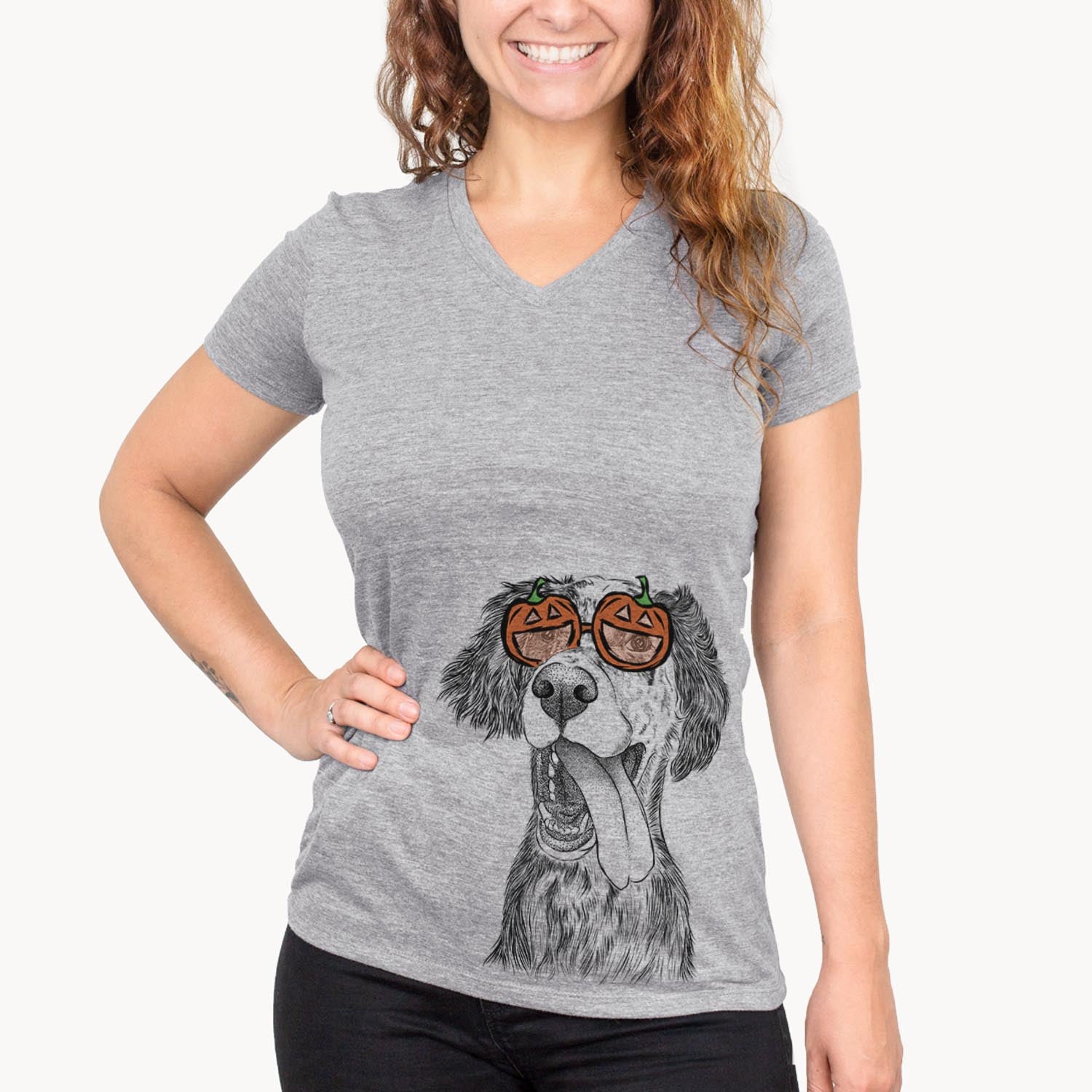 Hand-drawn sketch of Renly the English Setter wearing pumpkin glasses on a Grey pumpkin collection