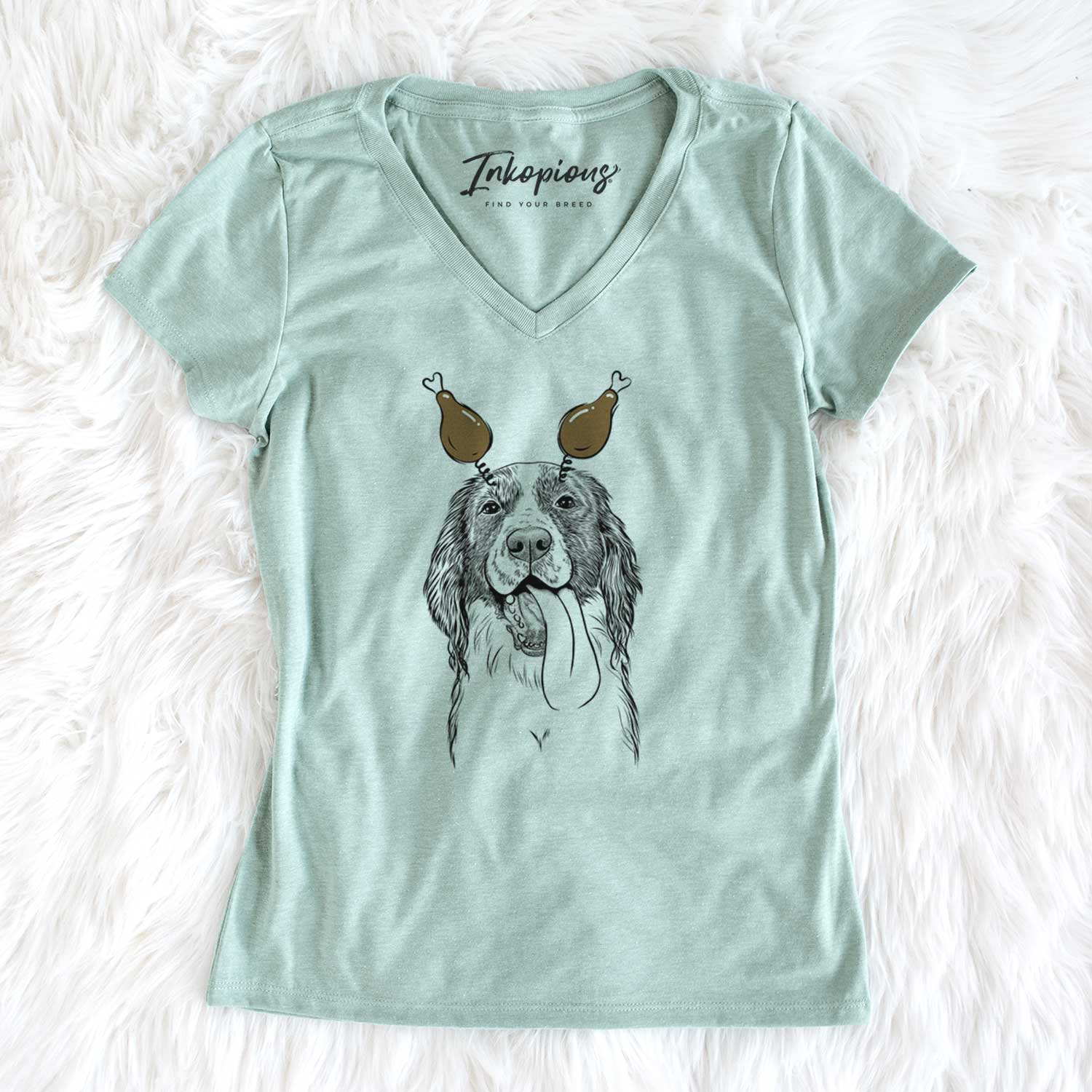 Thanksgiving Duke the English Springer Spaniel - Women's V-neck Shirt