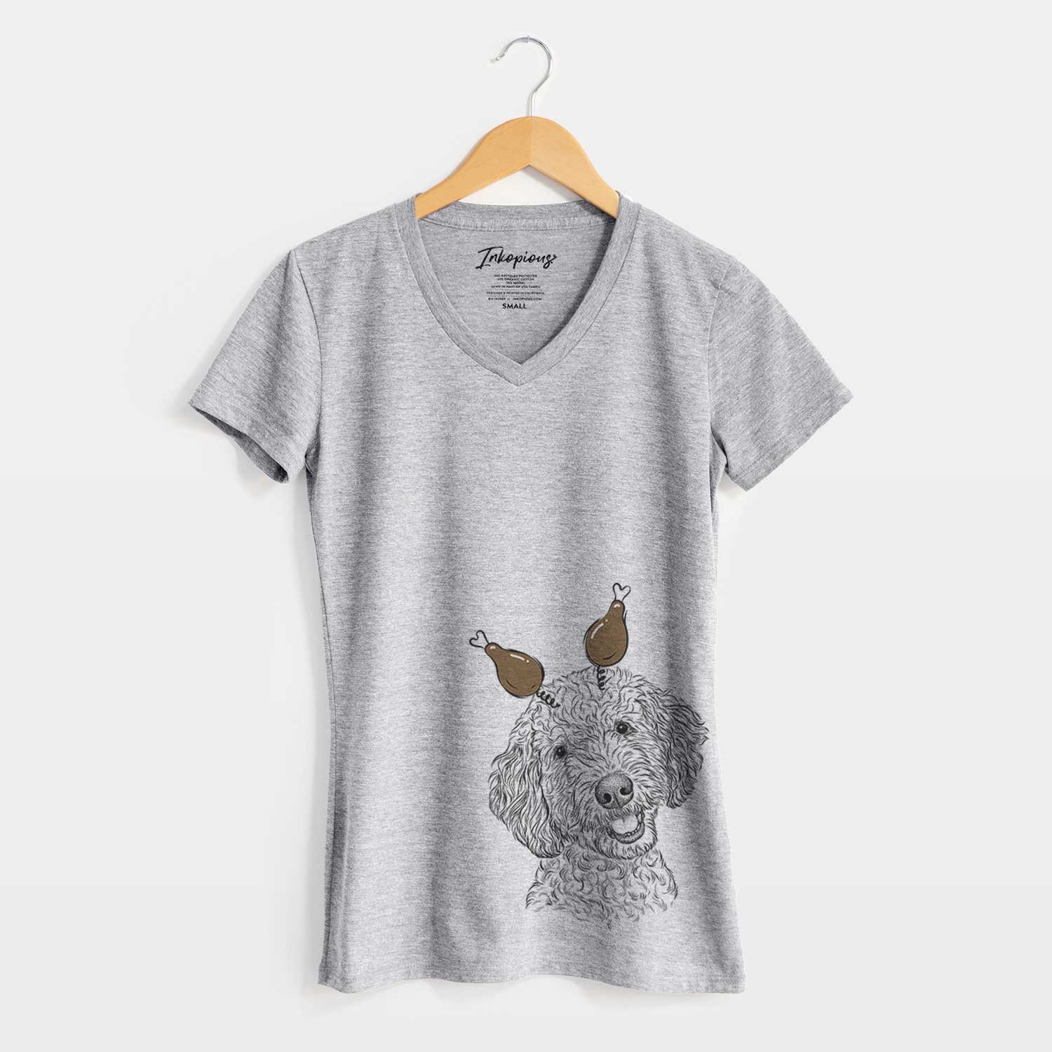 Thanksgiving Gizmo the Goldendoodle - Women's V-neck Shirt