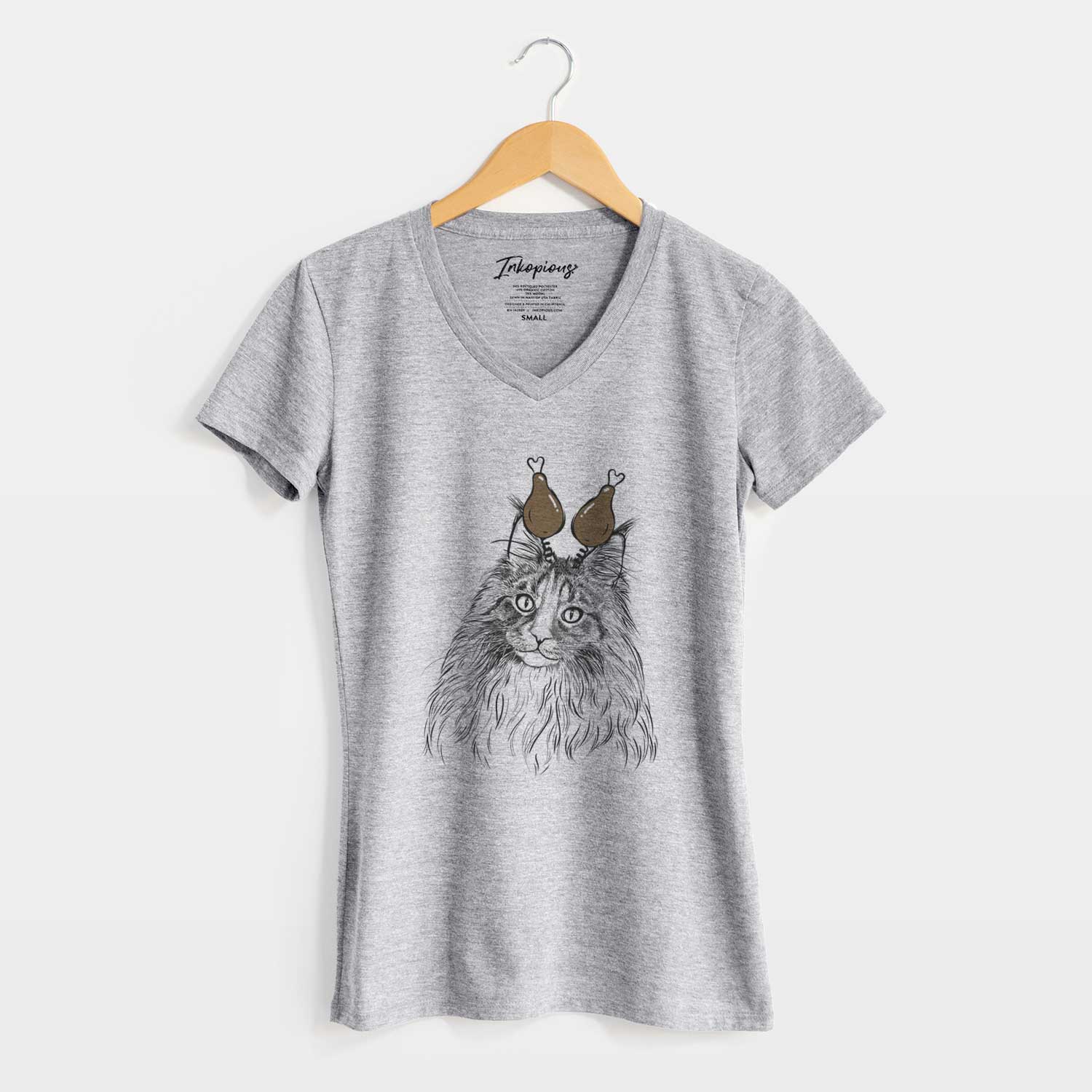 Thanksgiving Kiki the Maine Coon Cat - Women's V-neck Shirt