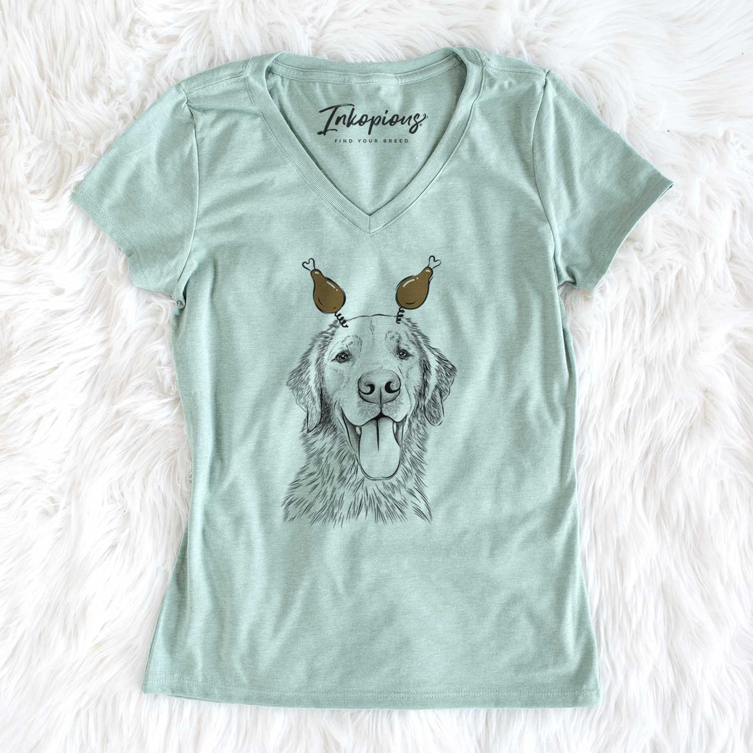 Thanksgiving Oliver Tredup the Golden Retriever - Women's V-neck Shirt