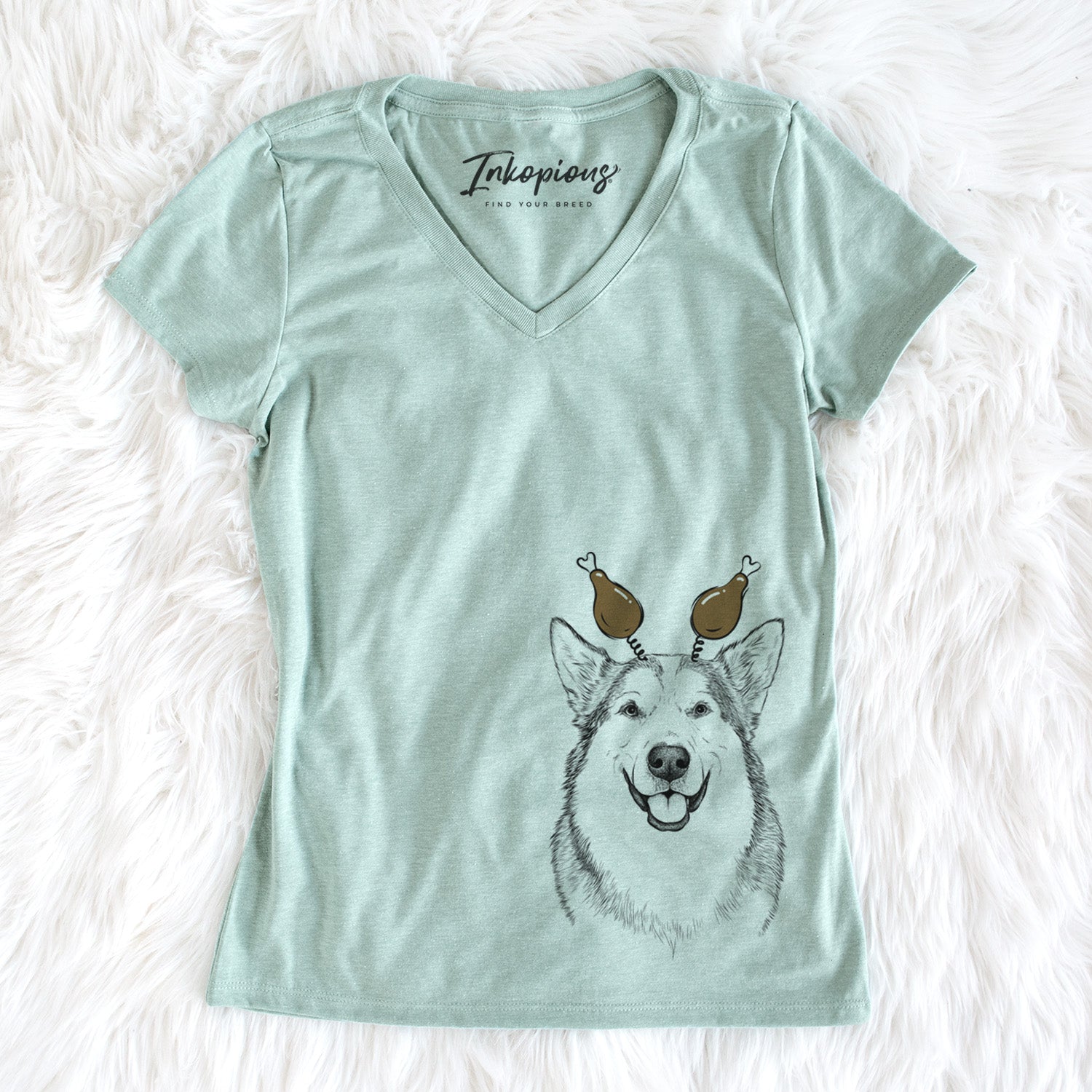 Thanksgiving Vader the Alaskan Malamute - Women's Perfect V-neck Shirt