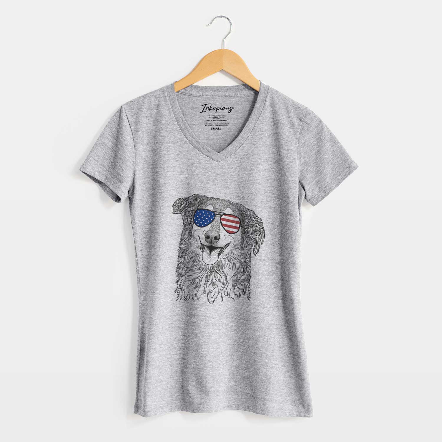USA Maddie the English Shepherd - Women's Perfect V-neck Shirt