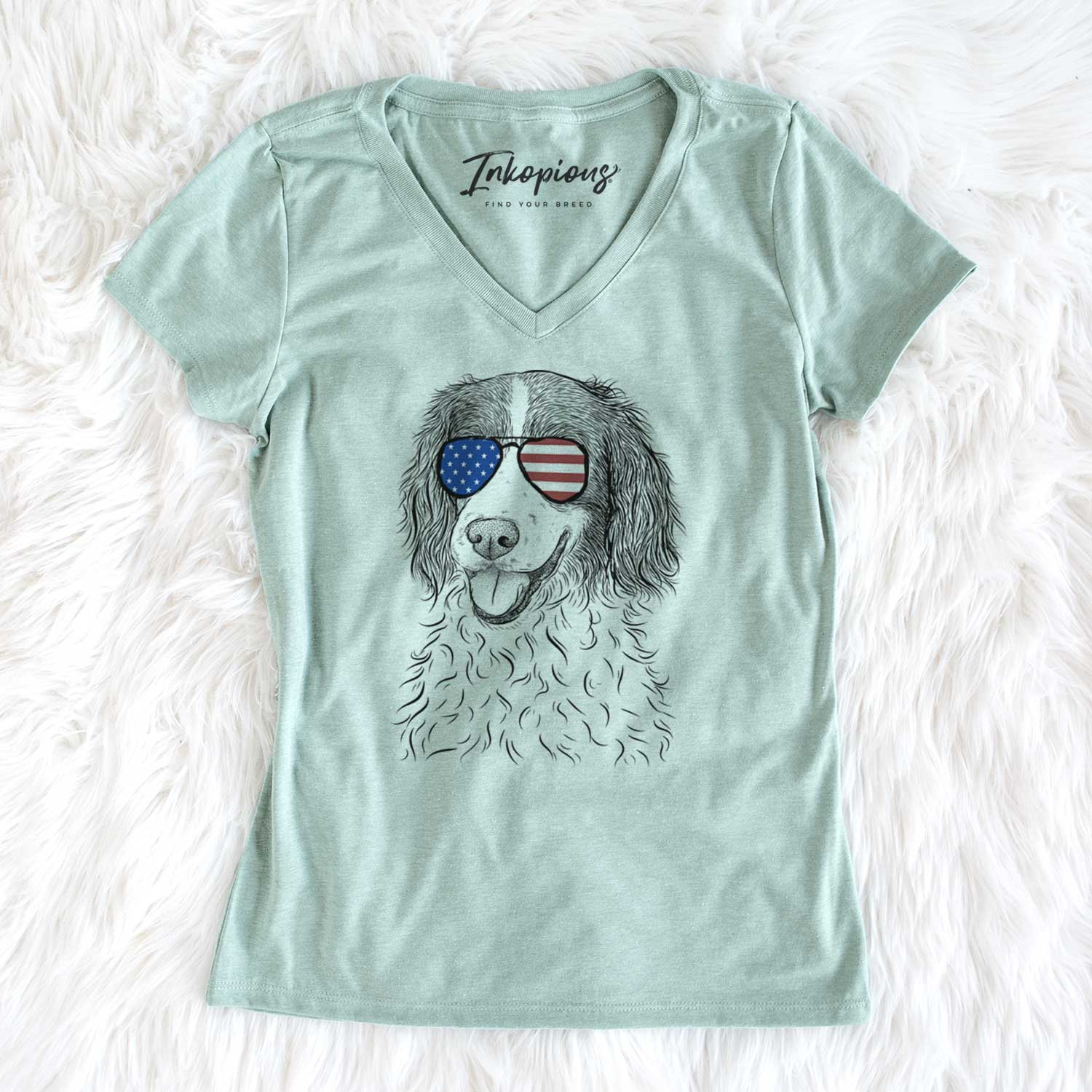 USA Maggie the Springer Spaniel - Women's Perfect V-neck Shirt