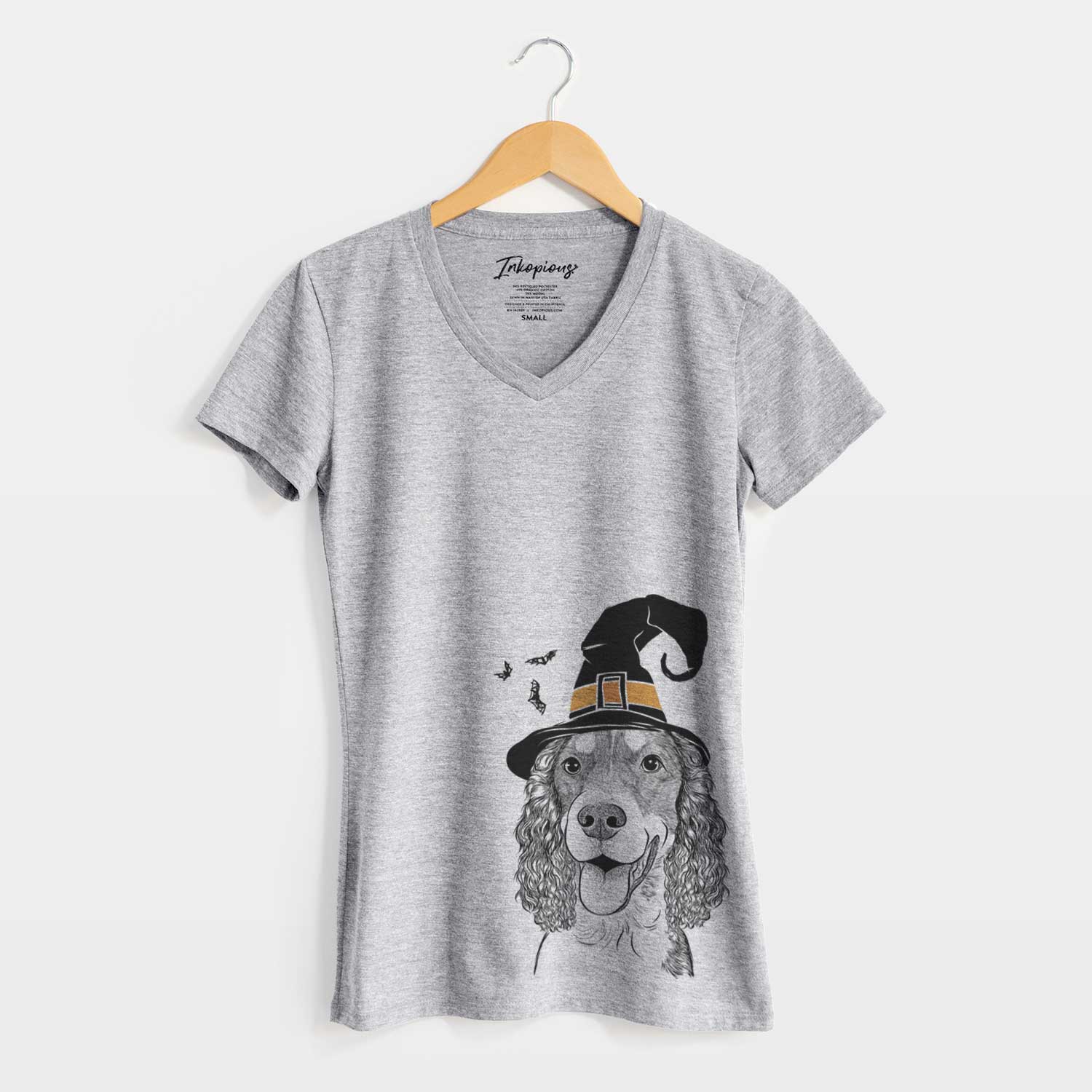 Witch Delilah the English Springer Spaniel - Women's V-neck Shirt