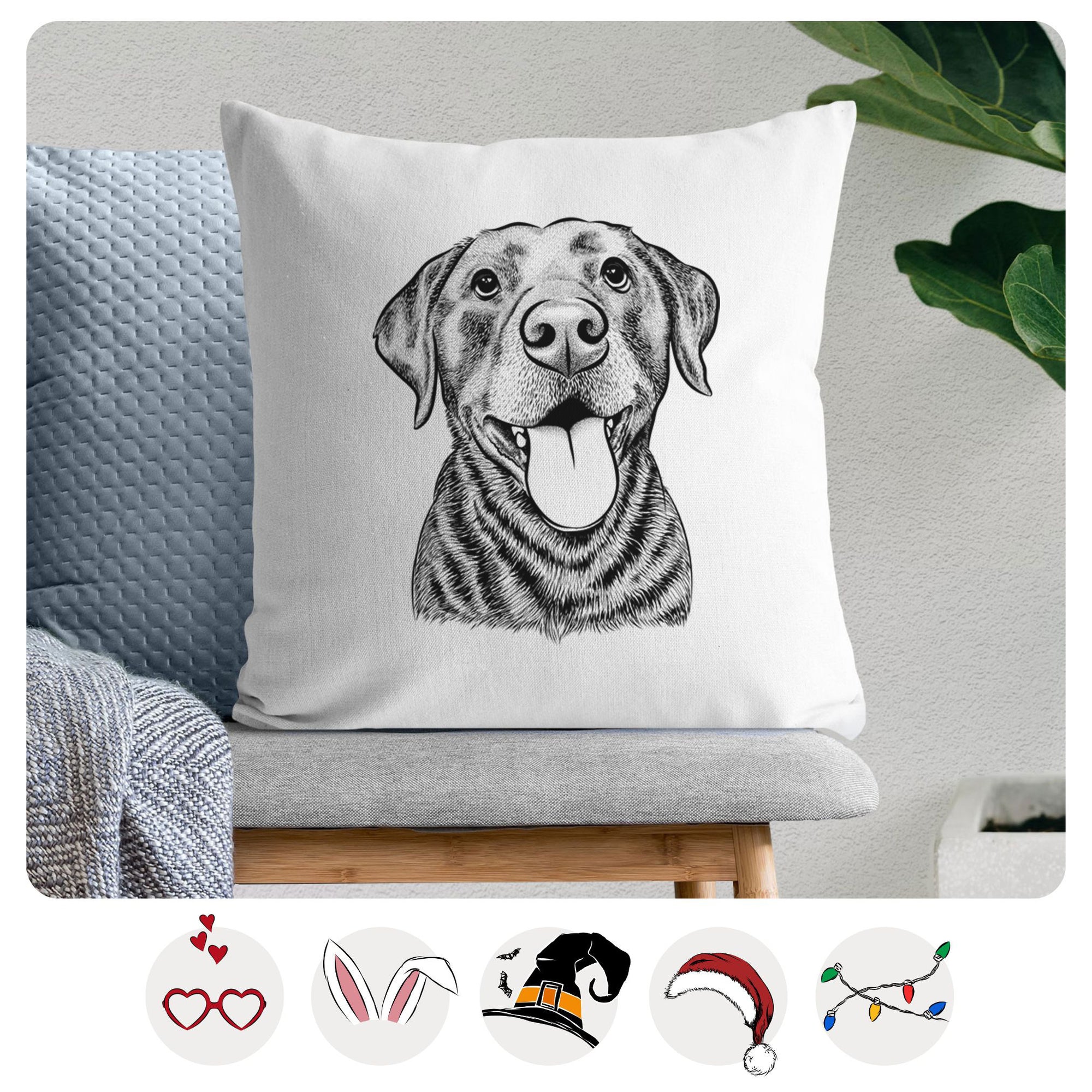 Gwen the Labrador Retriever - Throw Pillow Cover