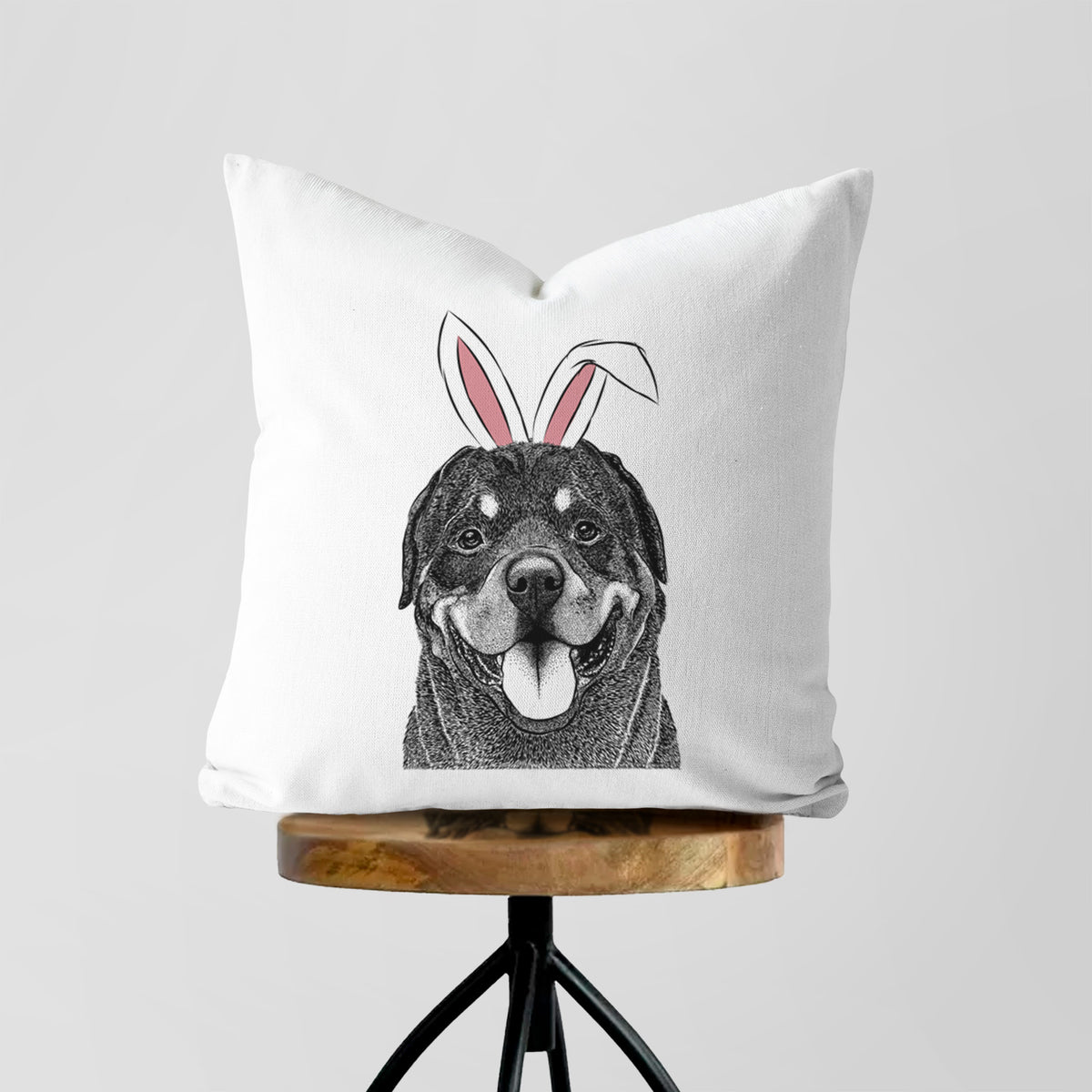 Hagan the Rottweiler - Throw Pillow Cover