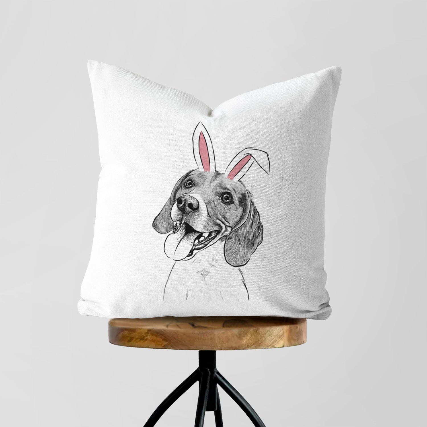 Little Bandit the Beagle - Throw Pillow Cover