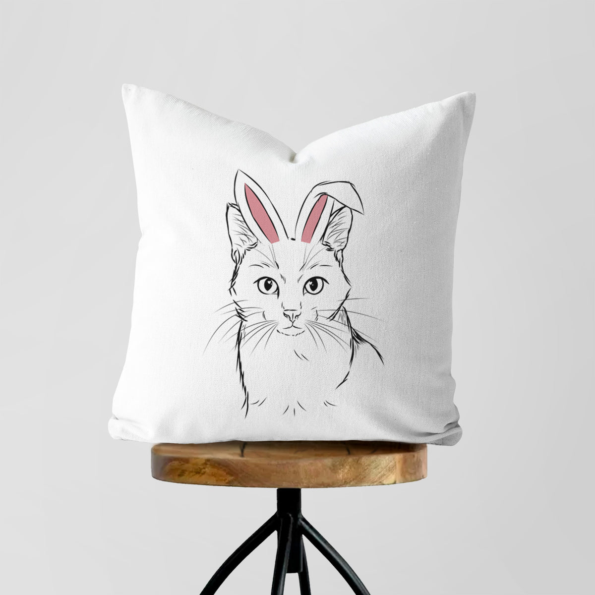 Maverick the Cat - Throw Pillow Cover
