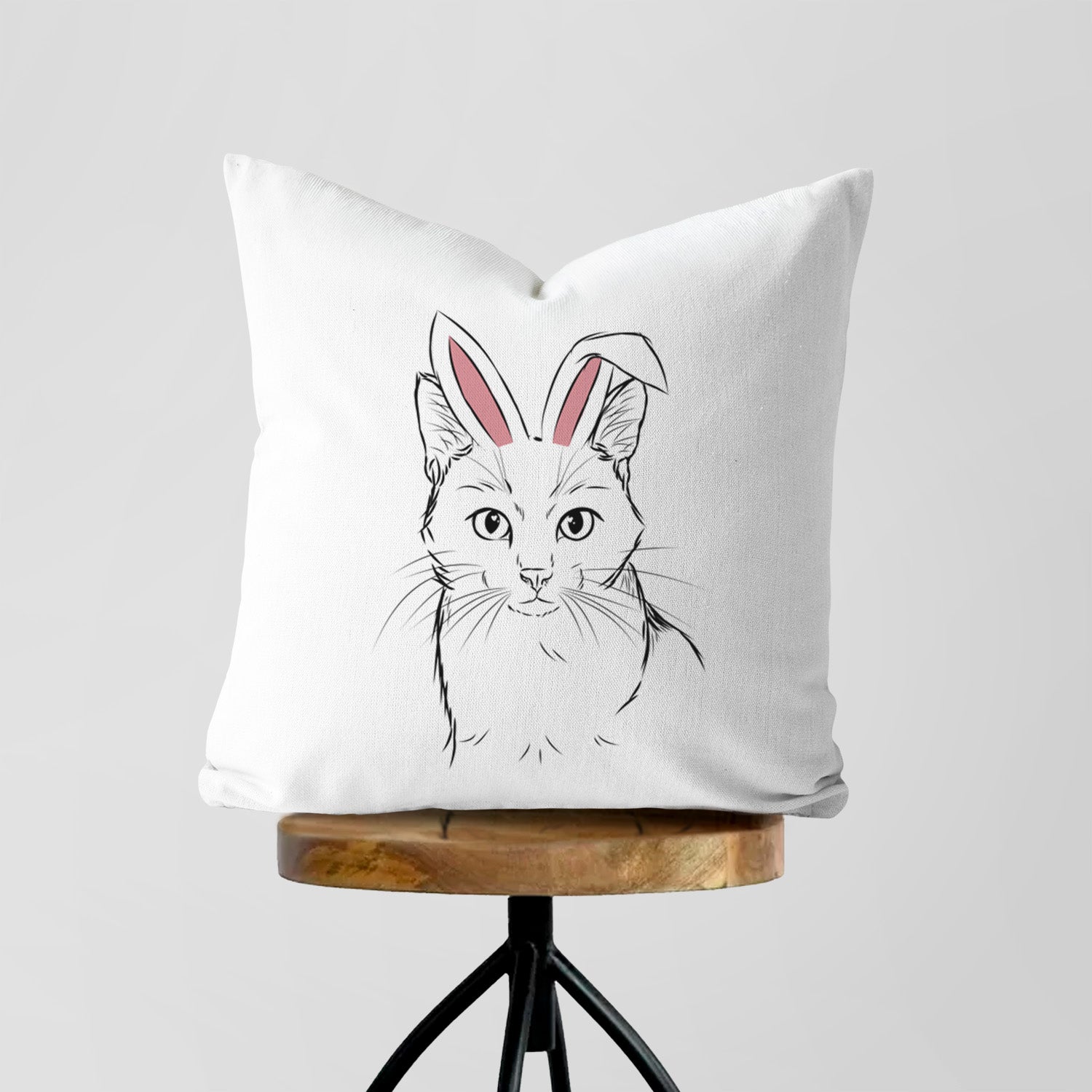 Maverick the Cat - Throw Pillow Cover
