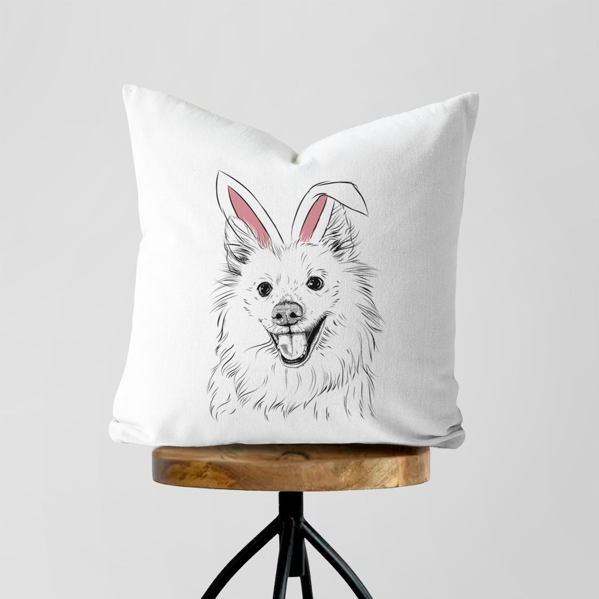 Miki the American Eskimo - Throw Pillow Cover