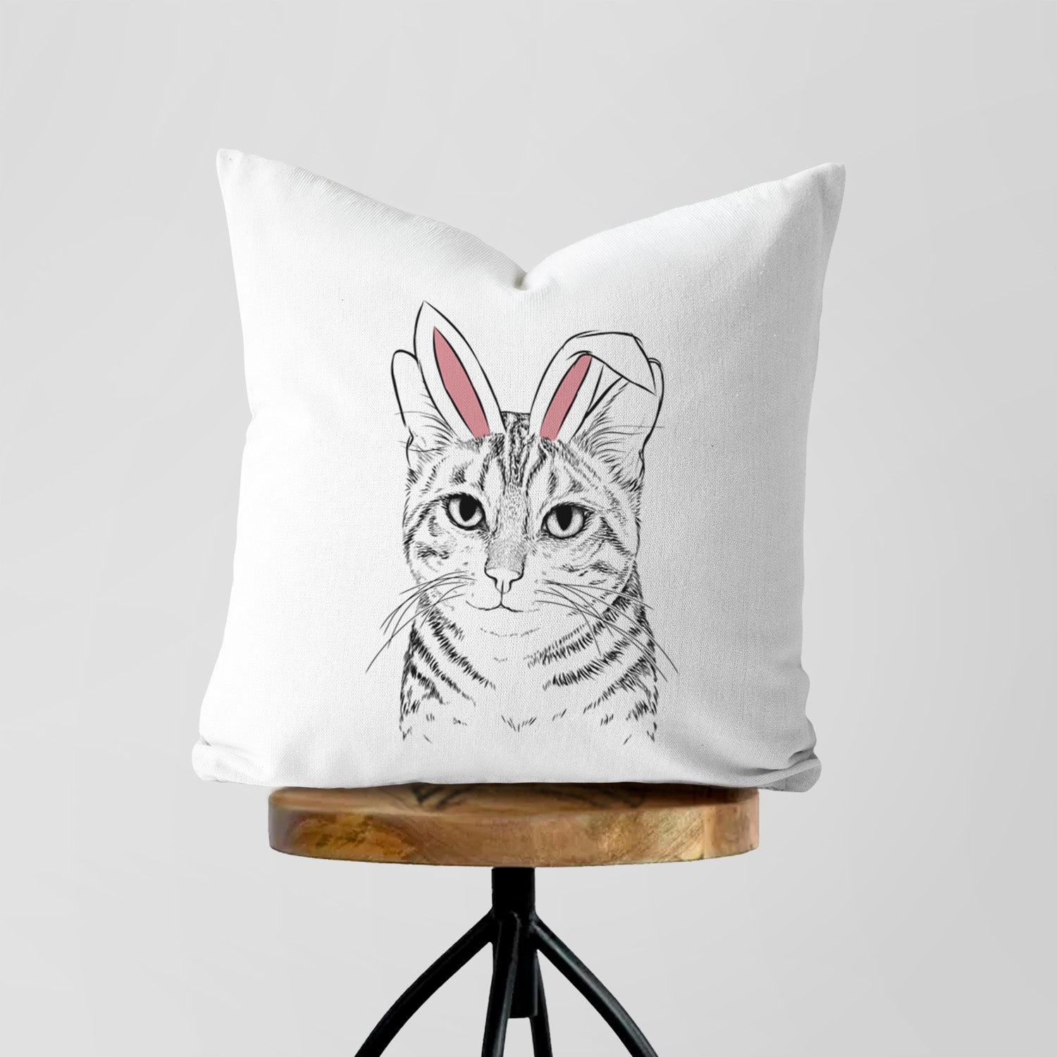 Nell the Tabby Cat - Throw Pillow Cover