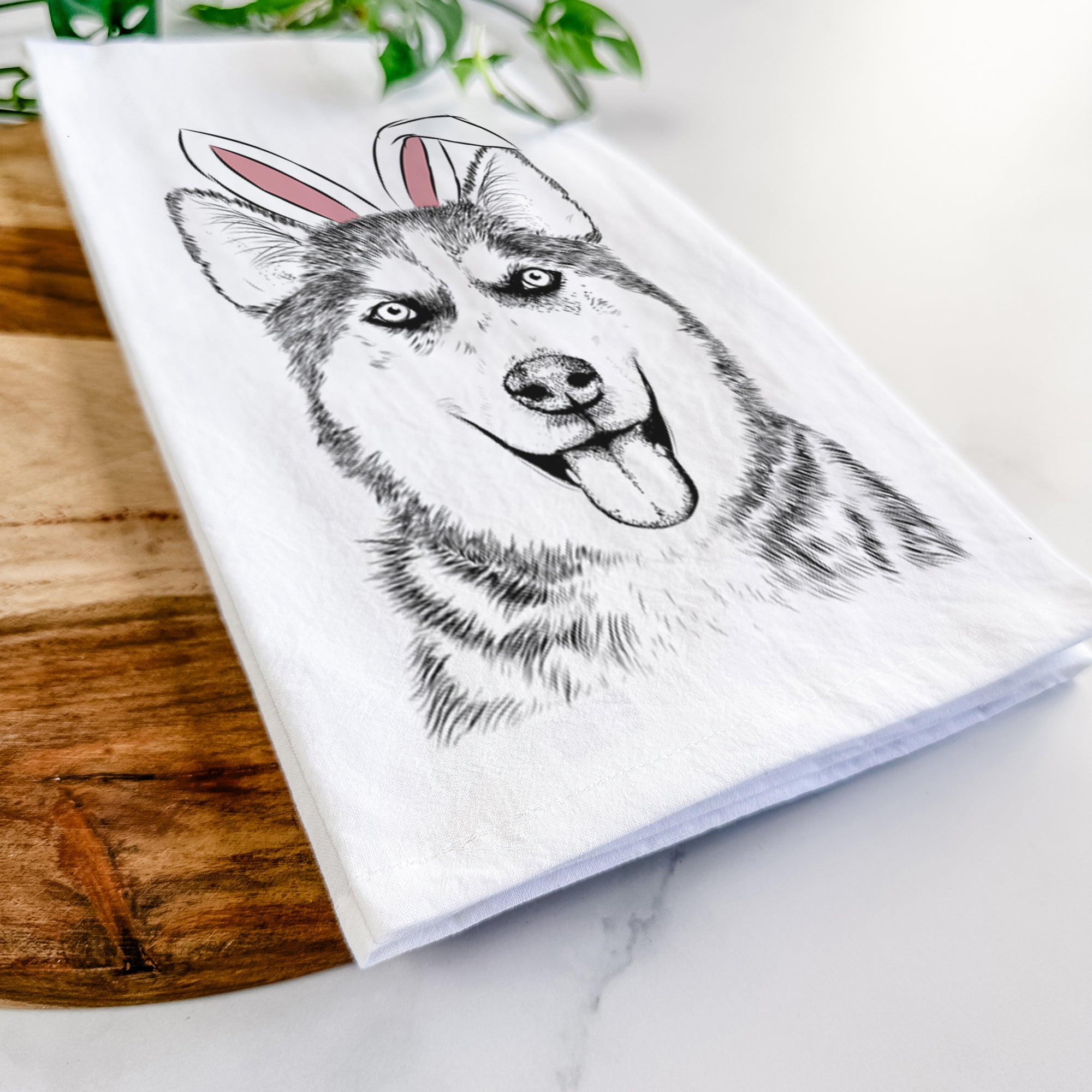 Sesi the Siberian Husky Tea Towel