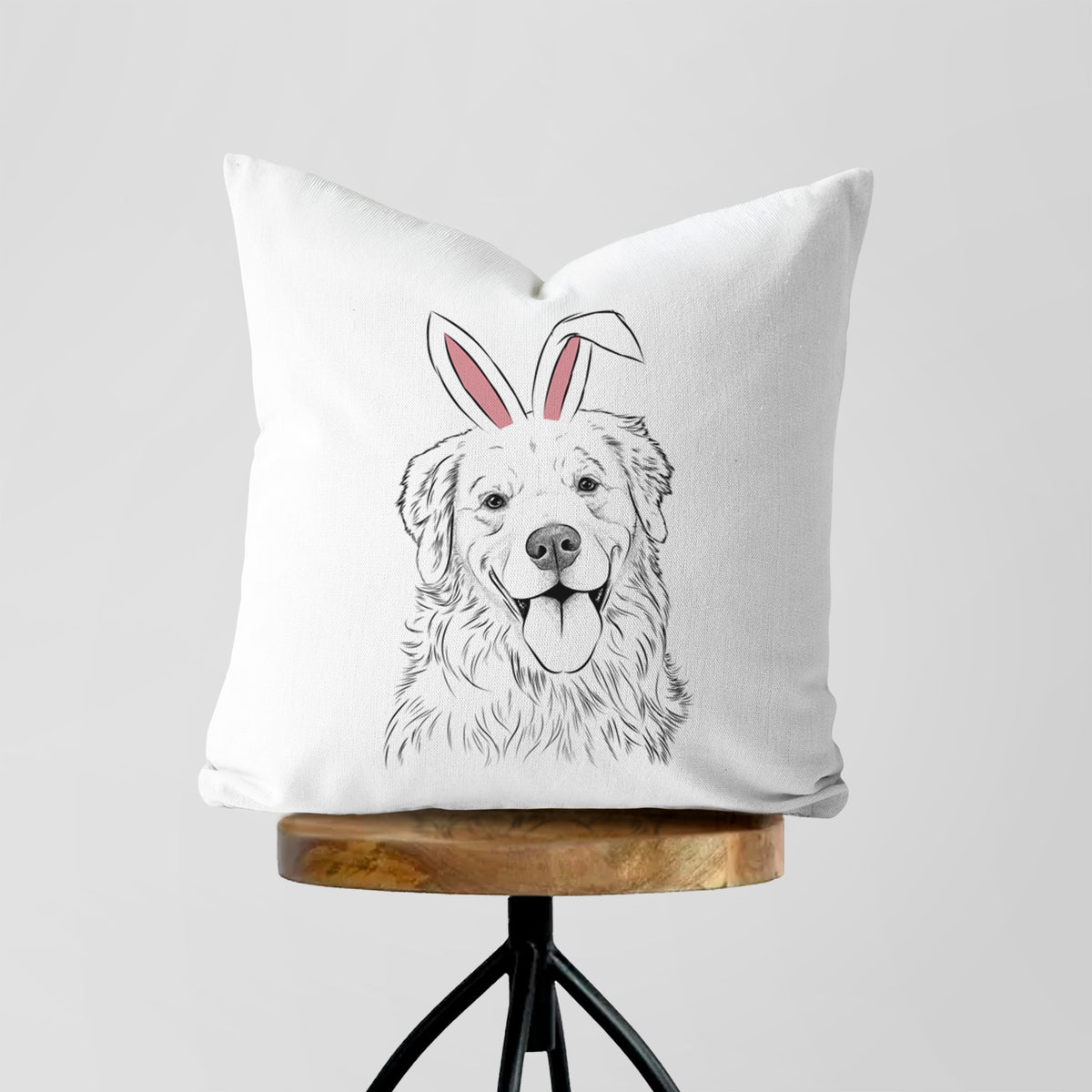 Ticket the Golden Retriever - Throw Pillow Cover