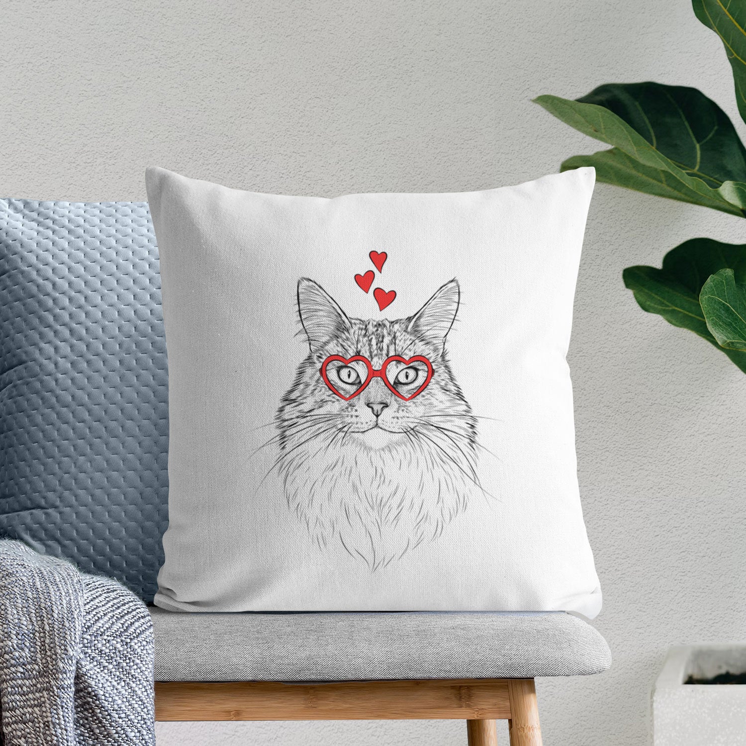 Angel the Maine Coon Cat - Throw Pillow Cover