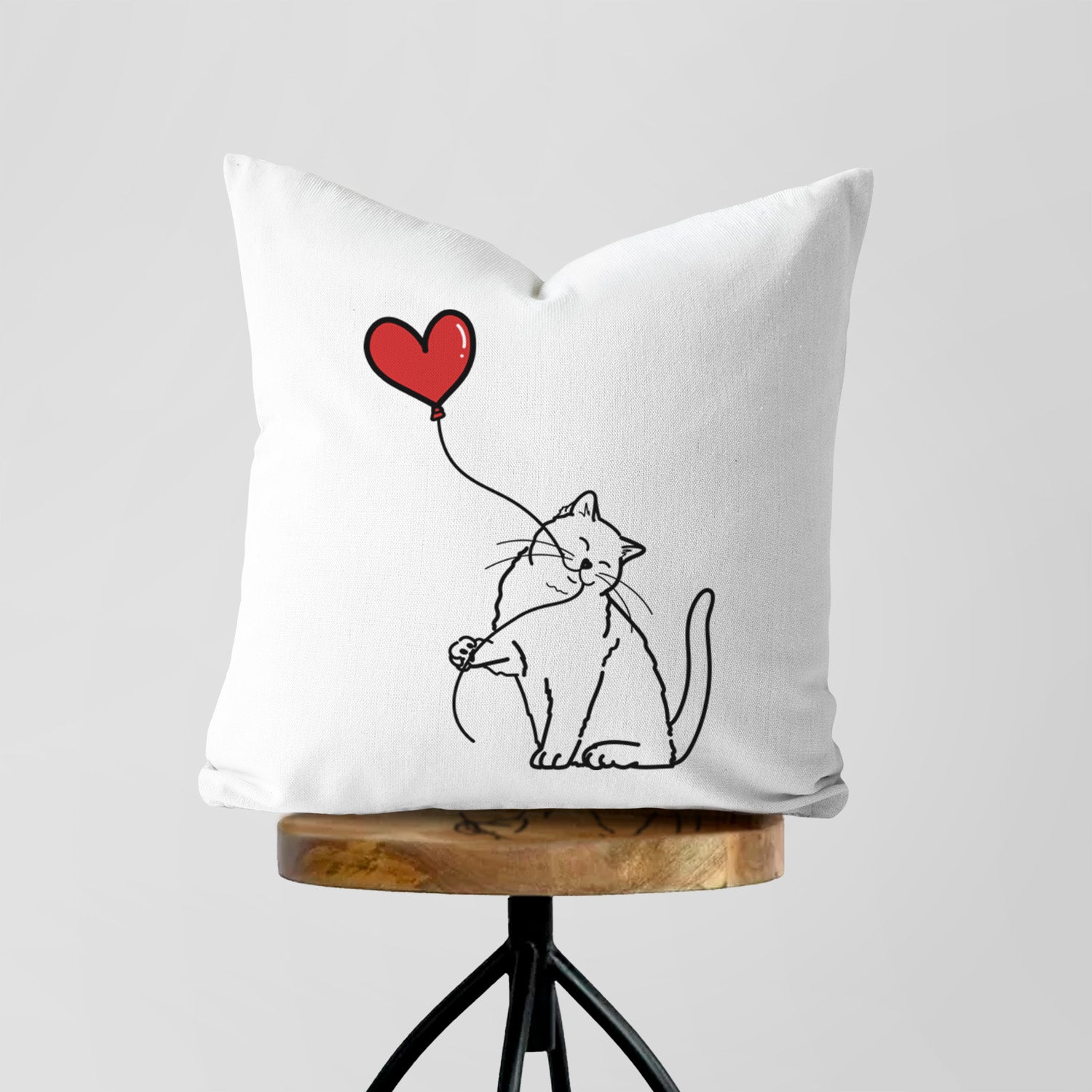 British Shorthair Cat Heart String - Throw Pillow Cover
