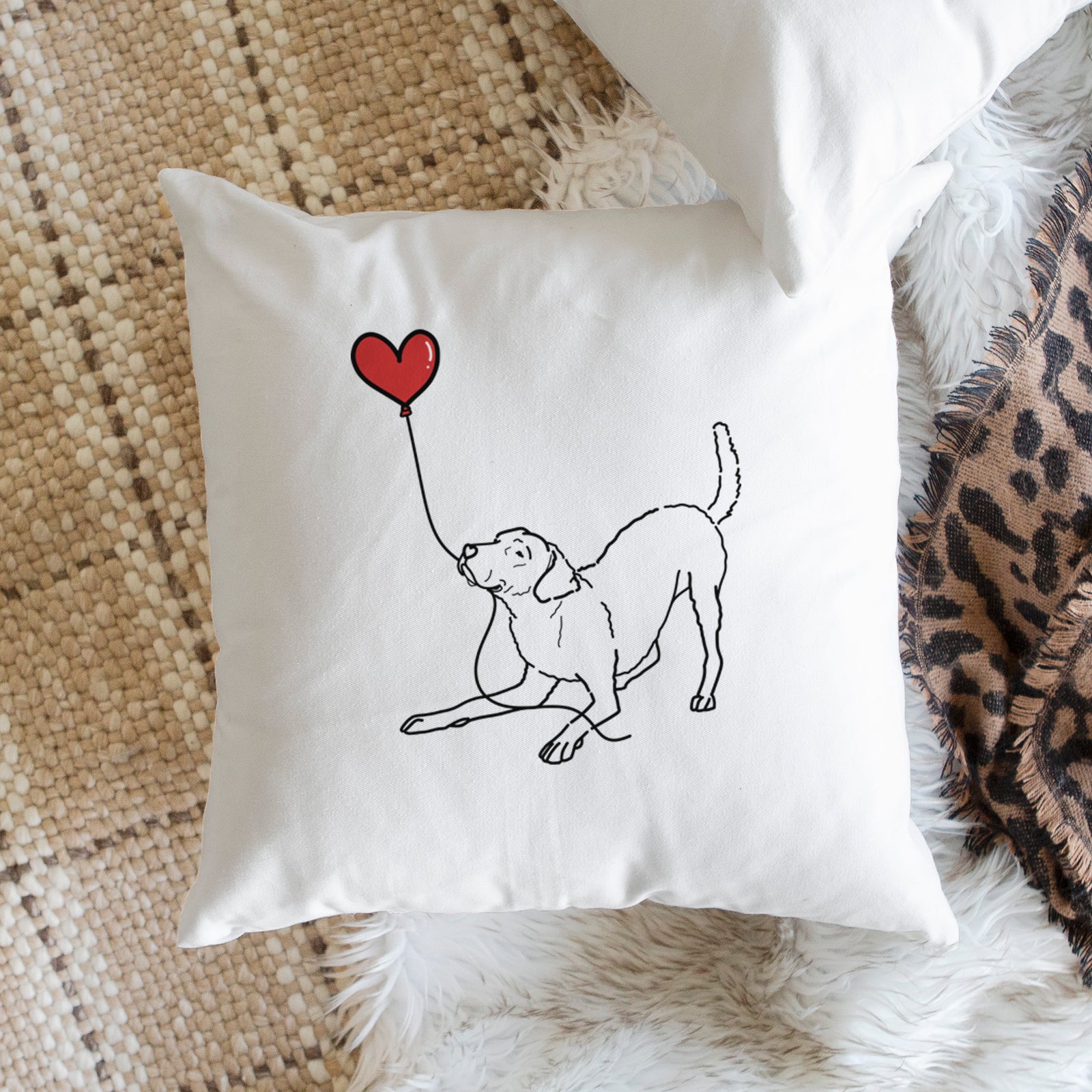 Chesapeake Bay Retriever Heart String - Throw Pillow Cover