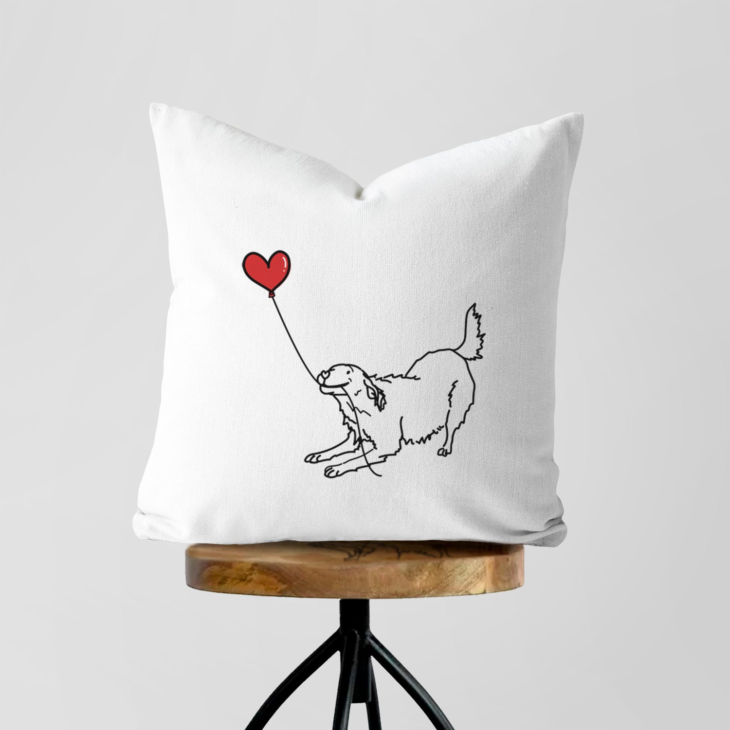 Golden Retriever Heart String - Throw Pillow Cover