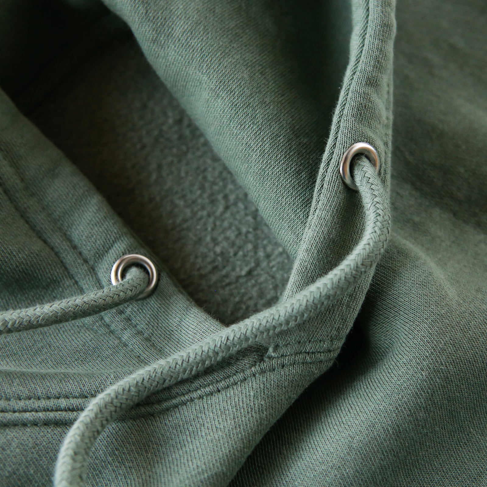 Belgian Malinois Heart String - Heavyweight Fleece Hoodie