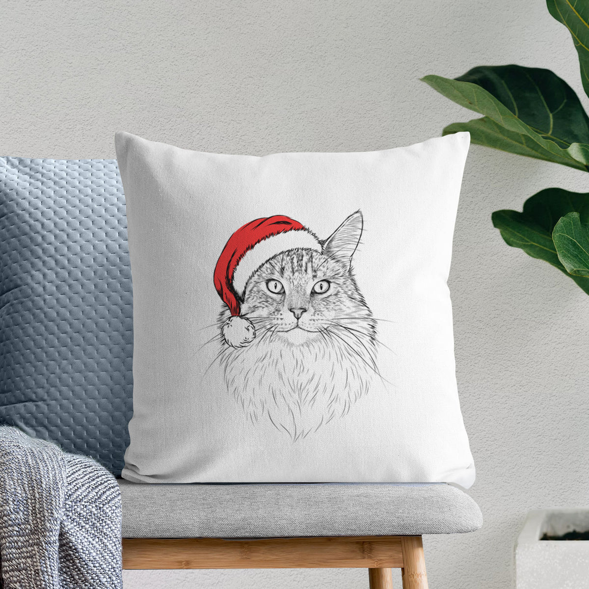 Angel the Maine Coon Cat - Throw Pillow Cover