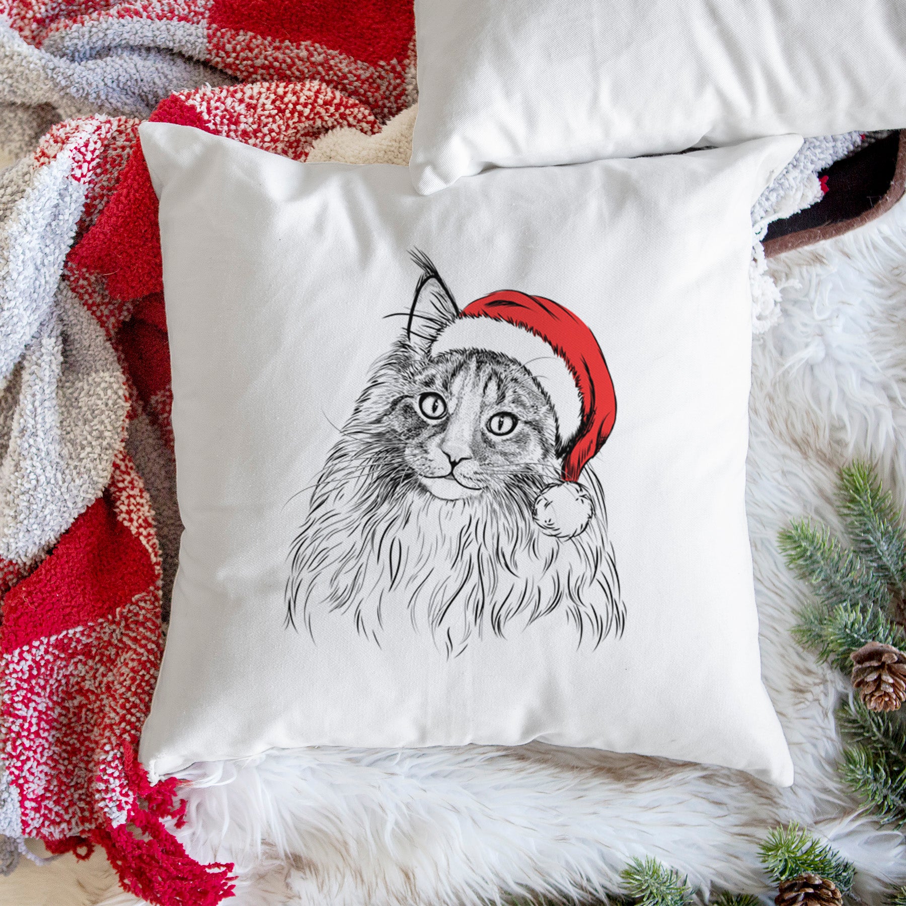 Kiki the Maine Coon Cat - Throw Pillow Cover