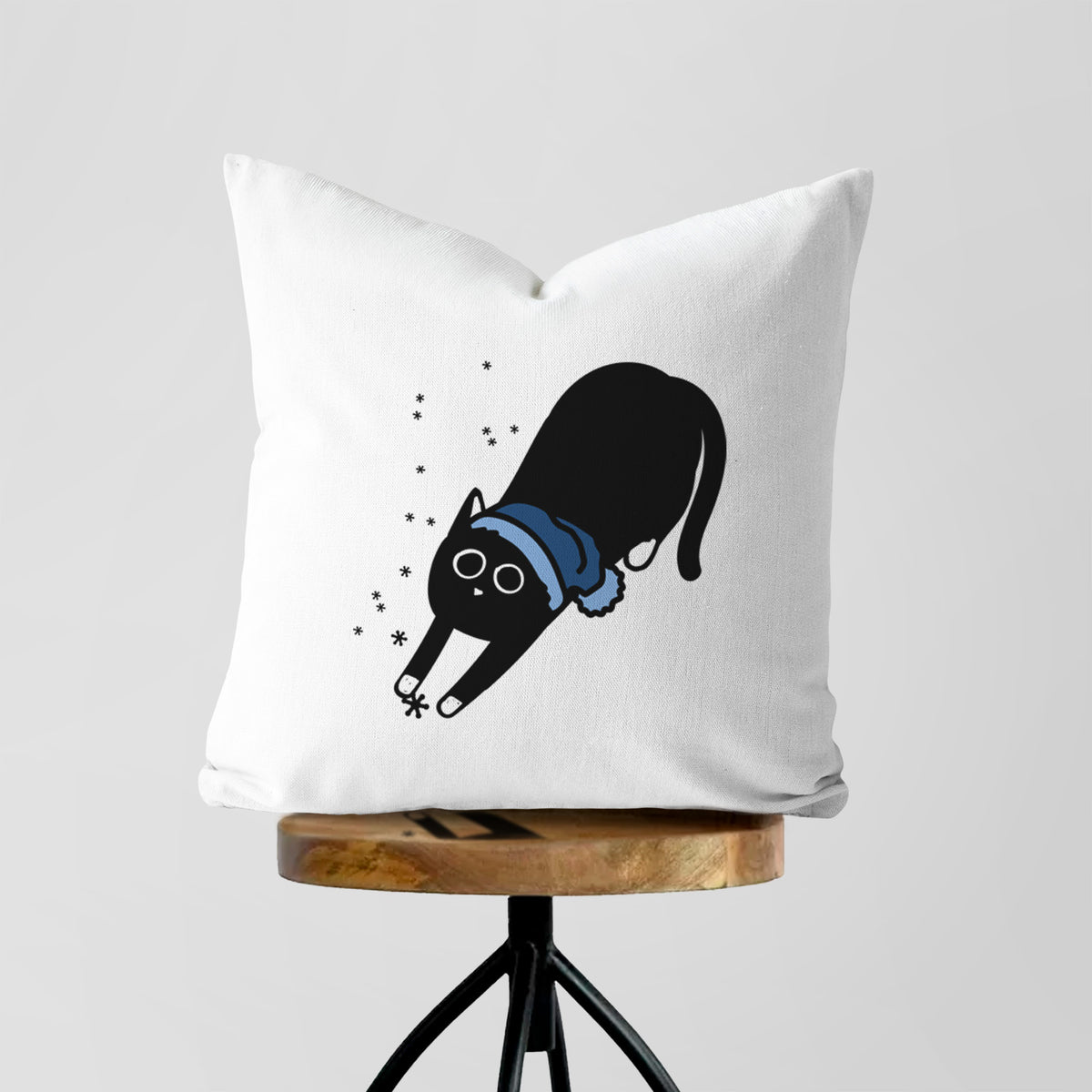 Love Always Black Cat - Bug -  Throw Pillow Cover
