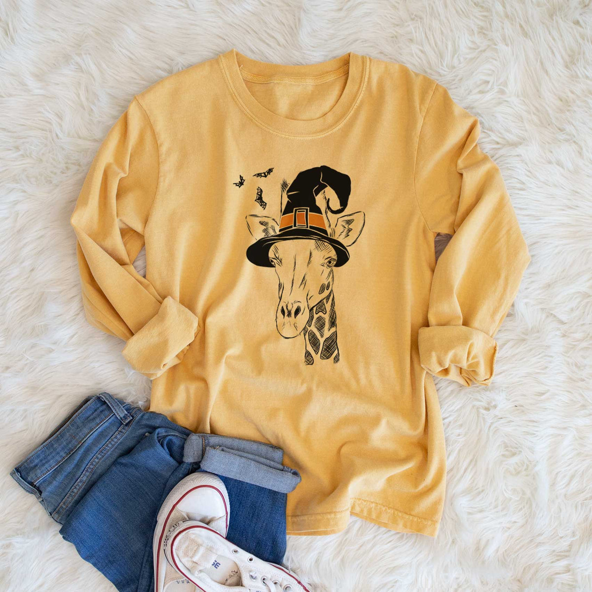 Witch Geoffrey the Giraffe - Men's Heavyweight 100% Cotton Long Sleeve