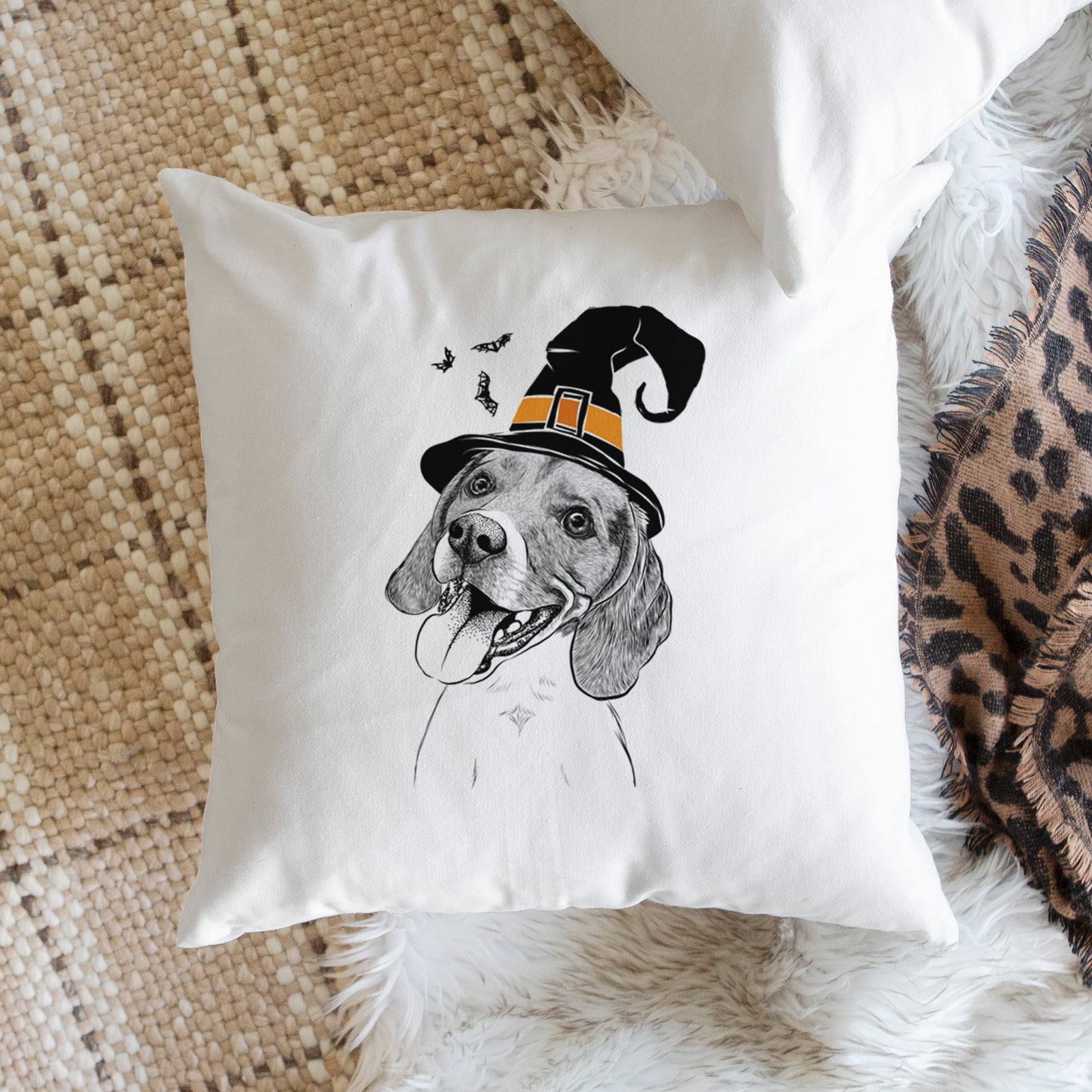 Little Bandit the Beagle - Throw Pillow Cover