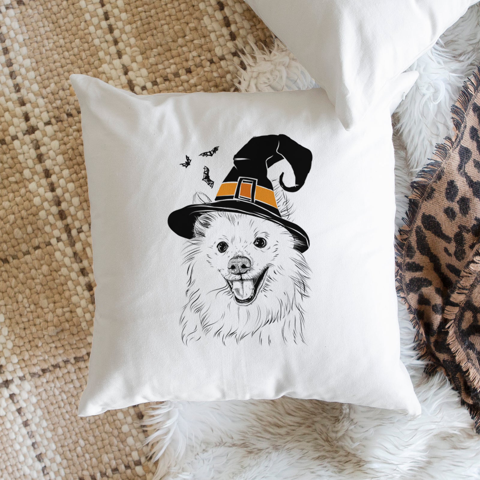Miki the American Eskimo - Throw Pillow Cover