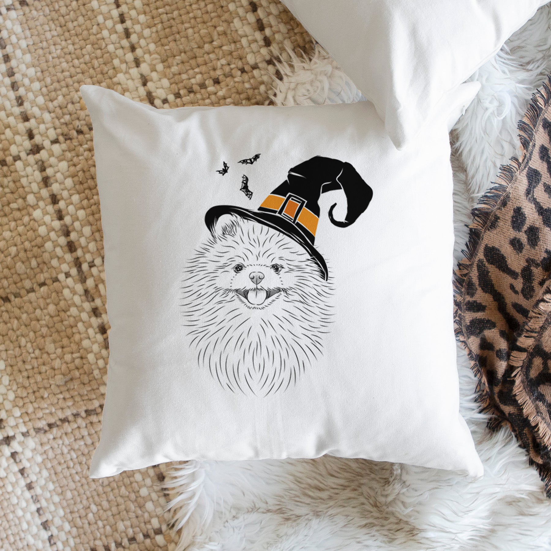 Pirro the Pomeranian - Throw Pillow Cover