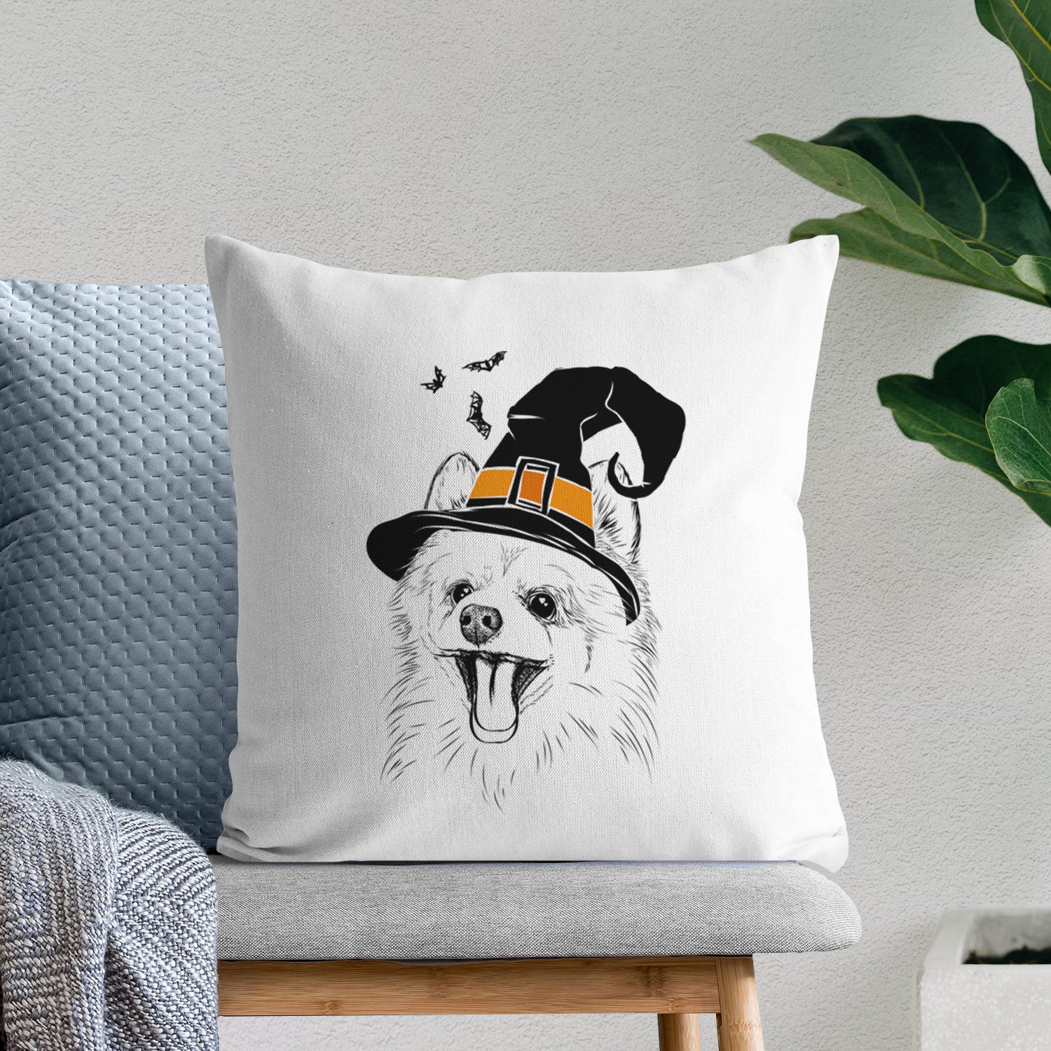 Quinn the Pomeranian - Throw Pillow Cover