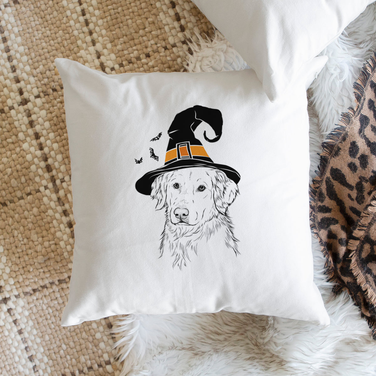 Spencer the Golden Retriever - Throw Pillow Cover