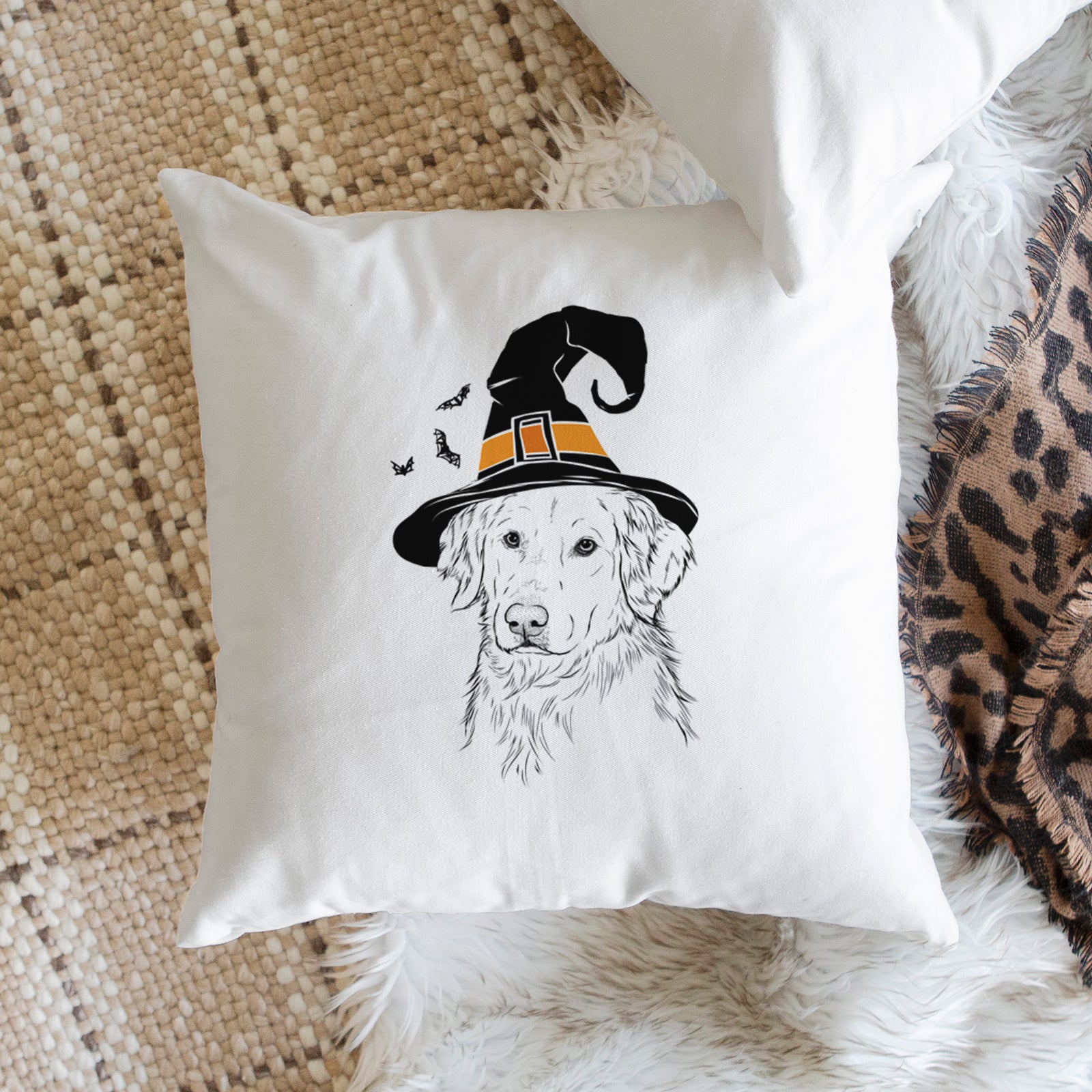 Spencer the Golden Retriever - Throw Pillow Cover