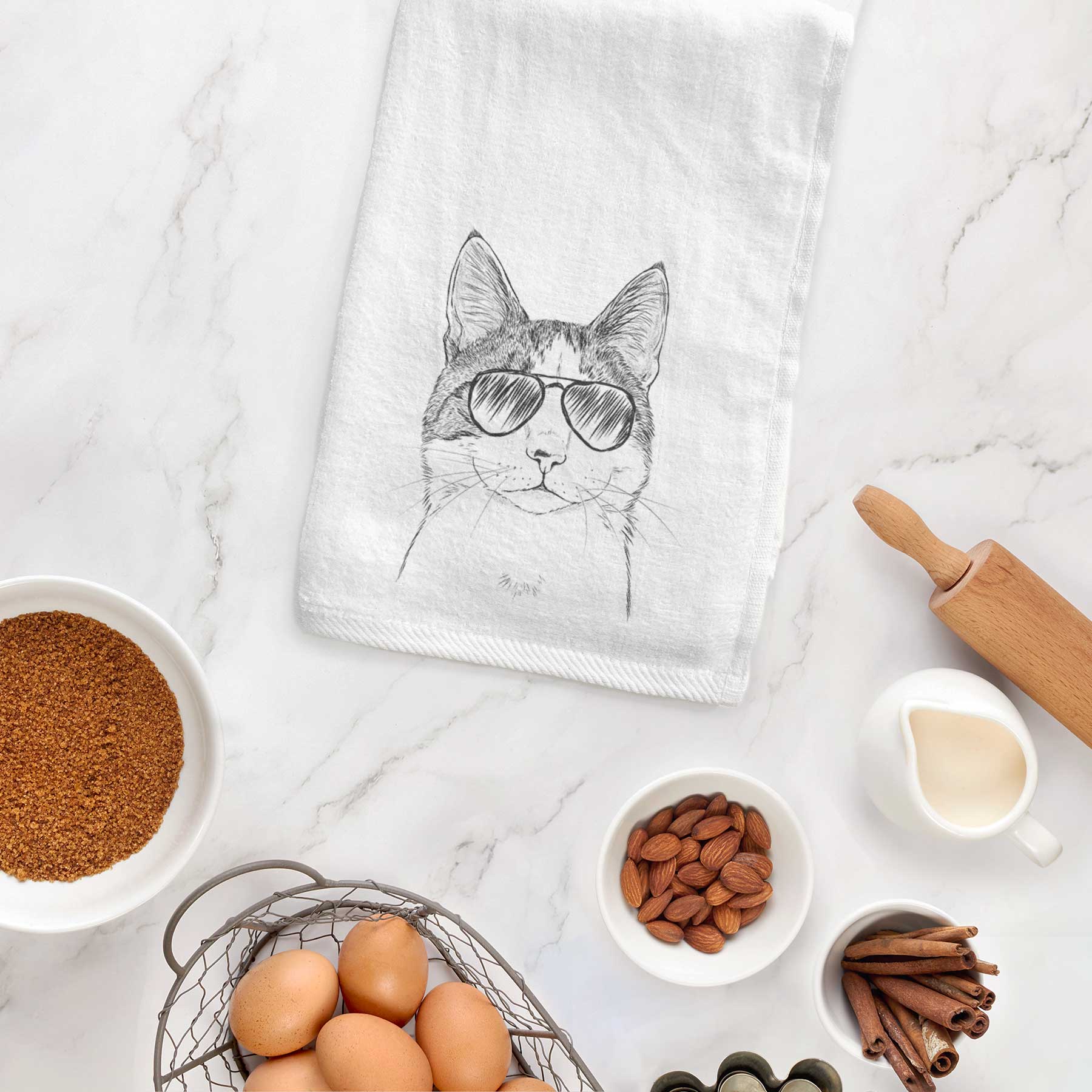 Mini Griffin the Domestic Shorthair Cat Decorative Hand Towel