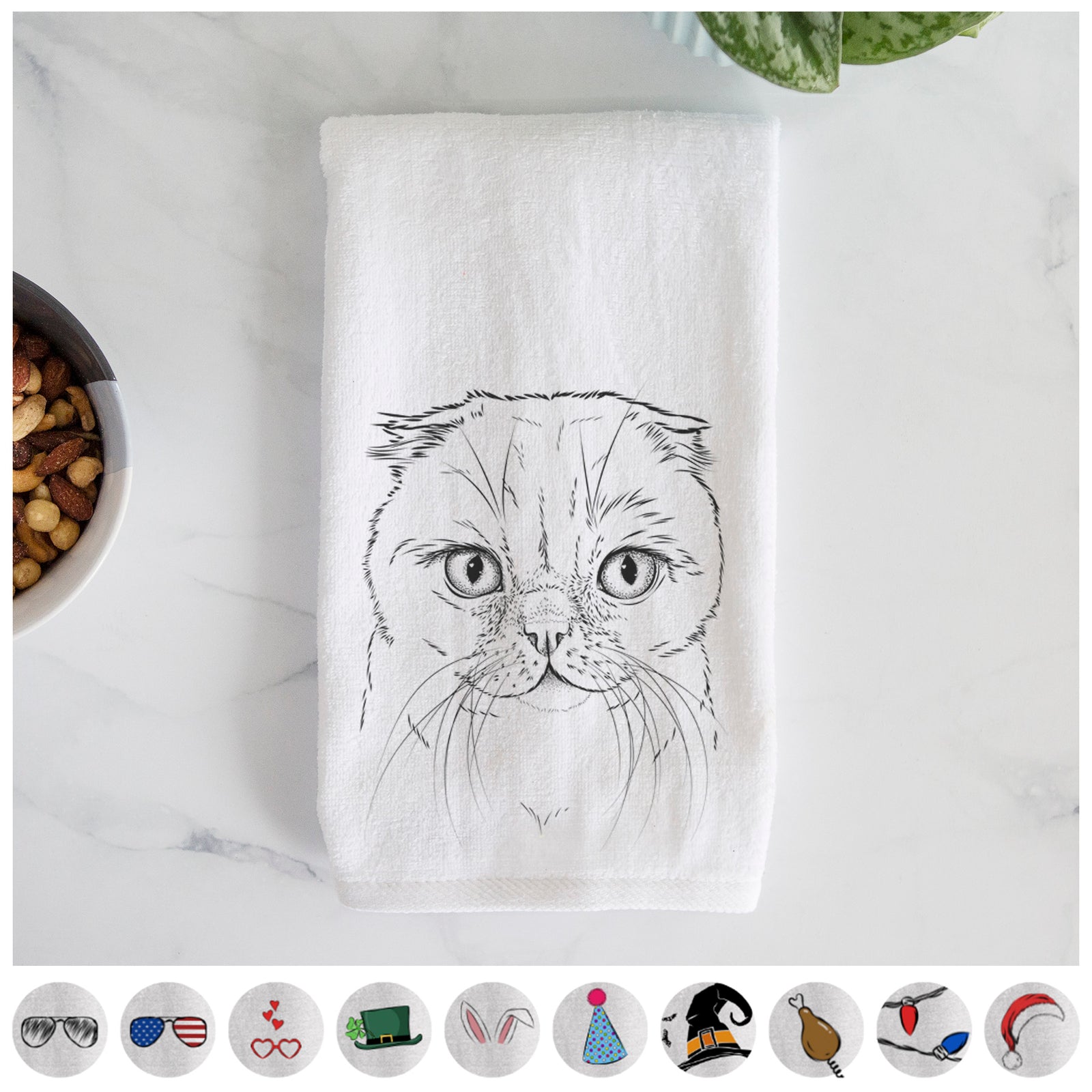 Lina the Exotic Fold Cat Decorative Hand Towel