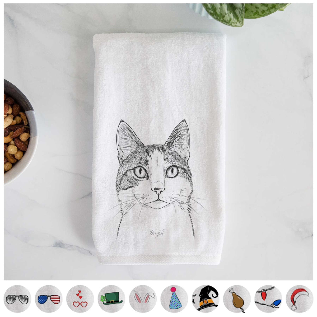 Mini Griffin the Domestic Shorthair Cat Decorative Hand Towel