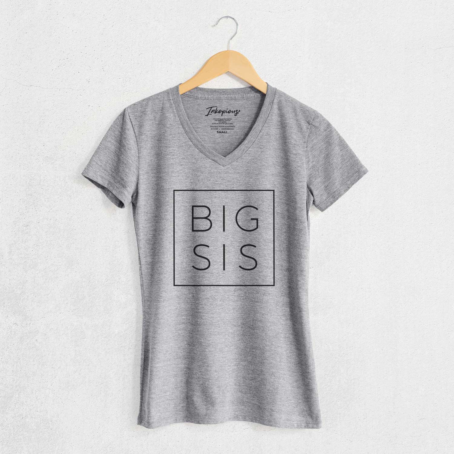 Big Sis Boxed - Women's V-neck Shirt