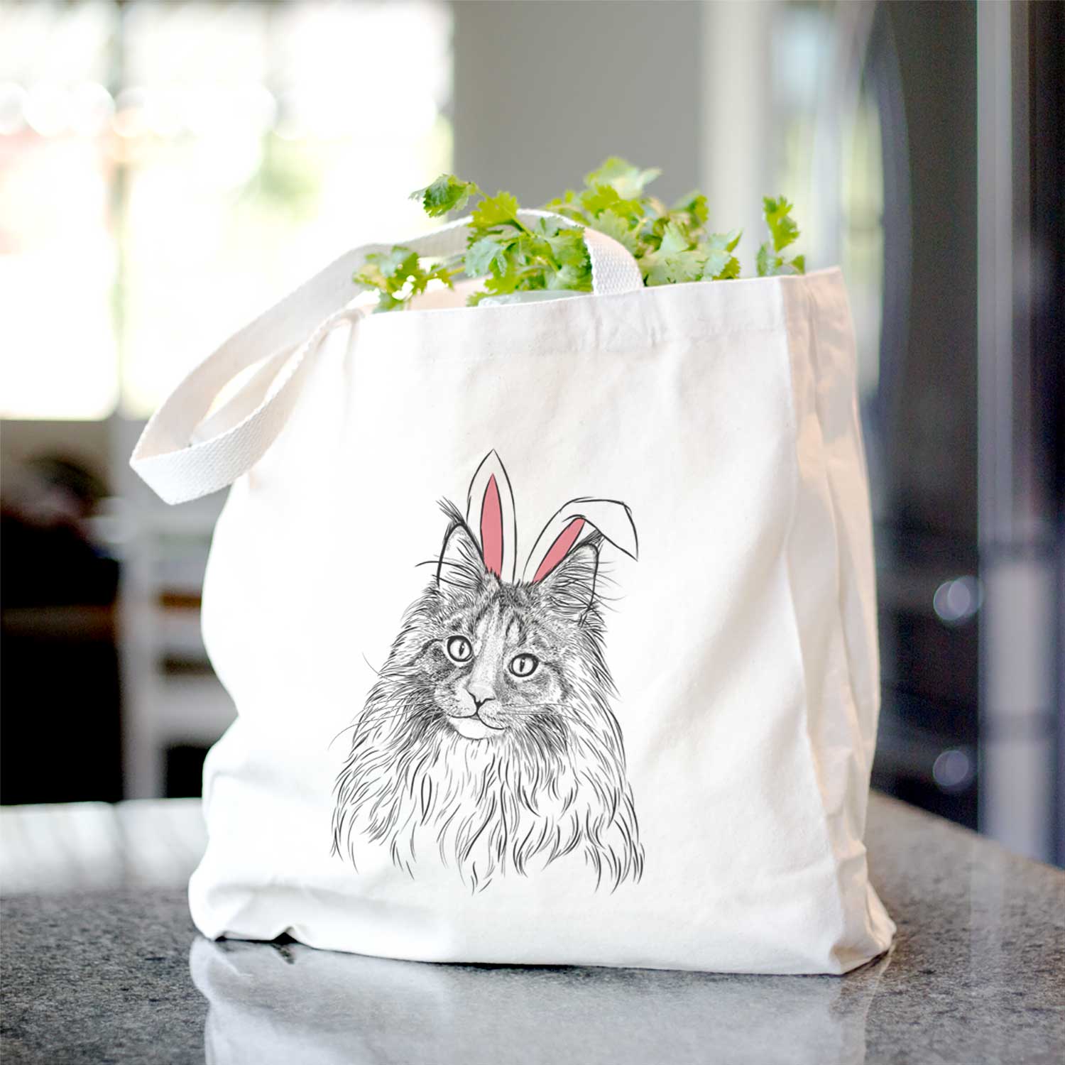 Kiki the Maine Coon Cat - Tote Bag