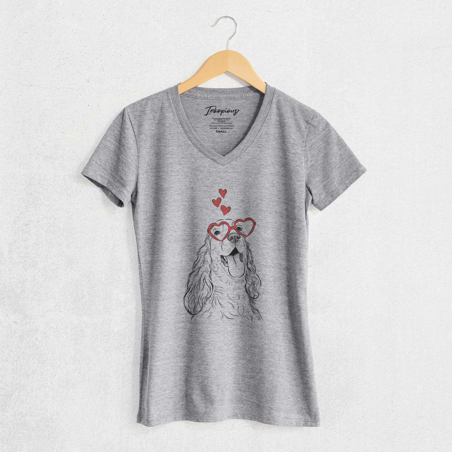 Valentine Happy Henry the English Cocker Spaniel - Women's V-neck Shirt