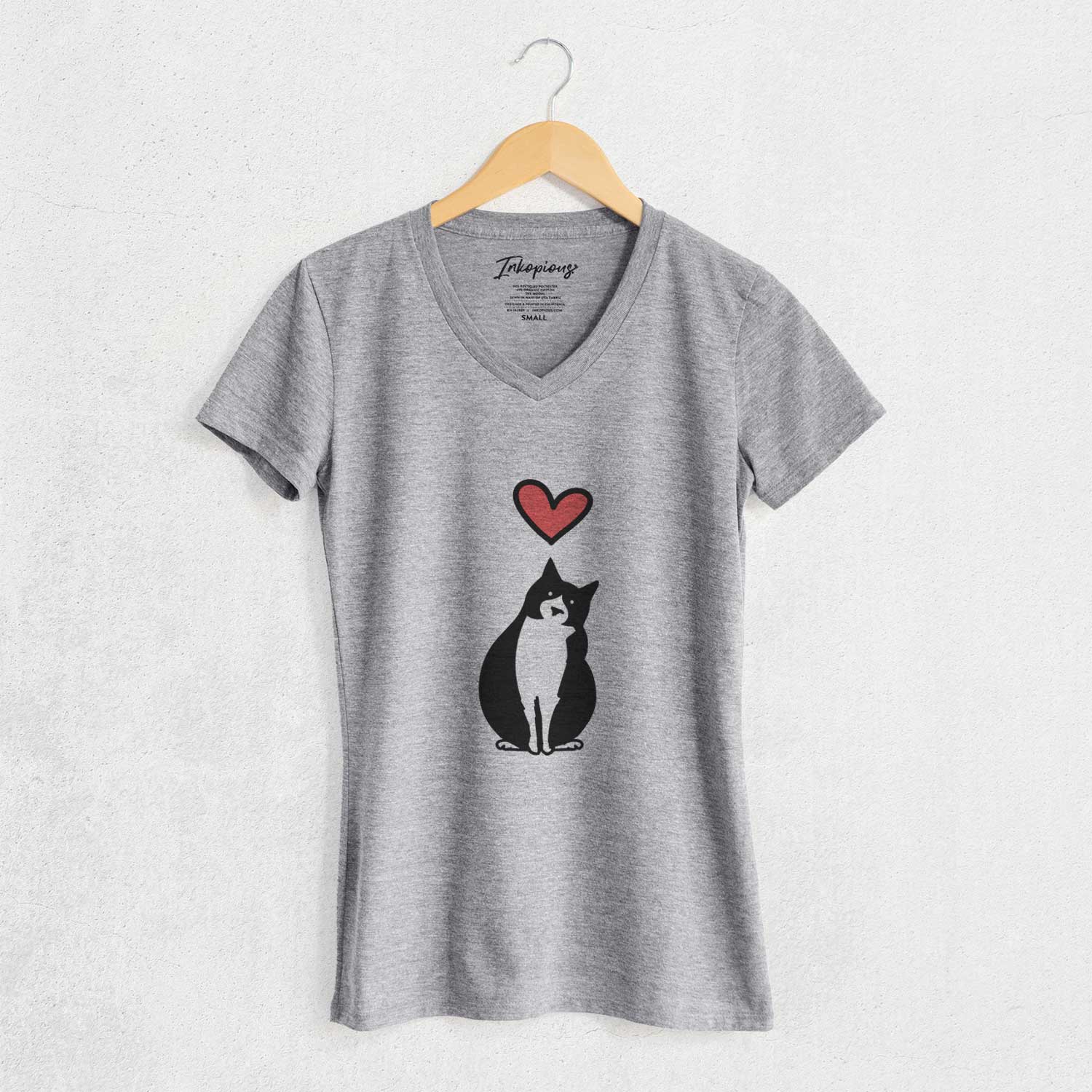 Love Always Tuxedo Cat - Oliver - Women's V-neck Shirt