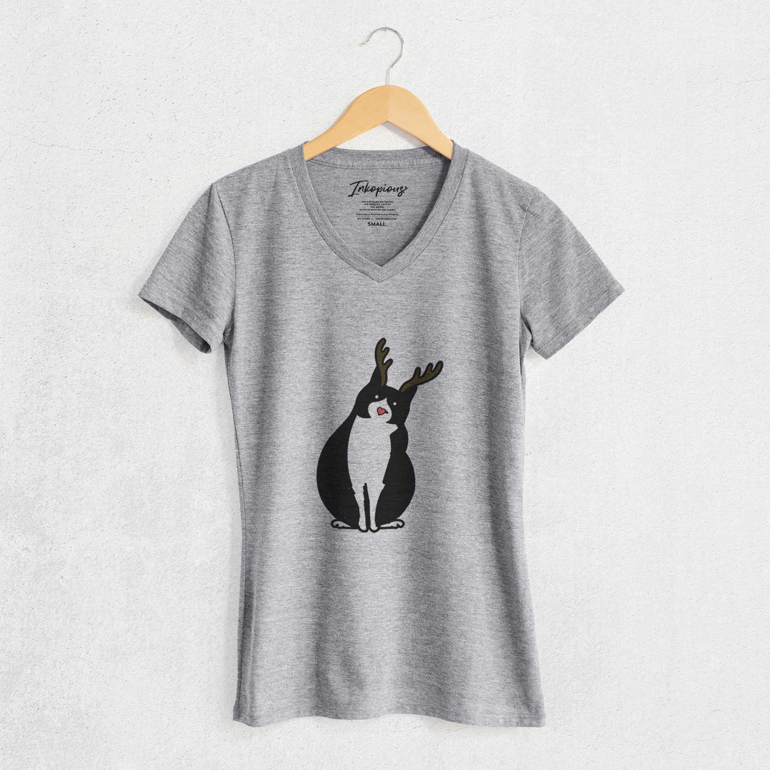 Red Nose Tuxedo Cat - Oliver - Women's V-neck Shirt
